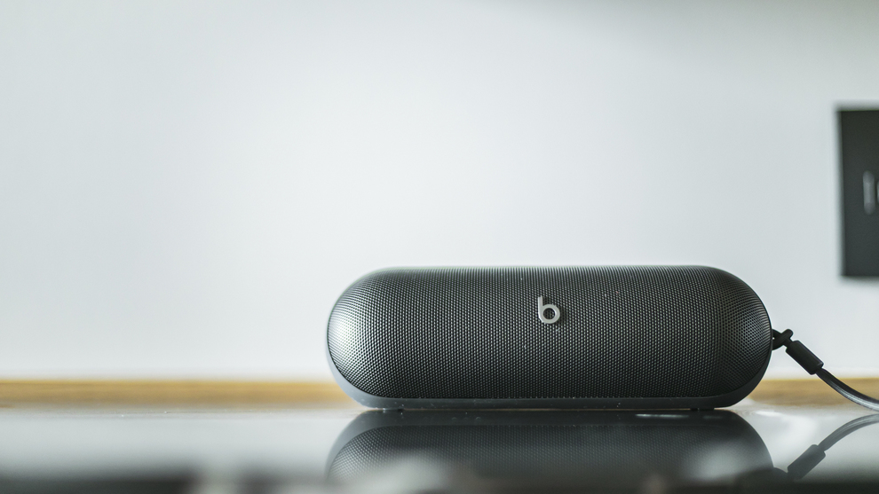 Bluetoothスピーカー(Beats Pill)