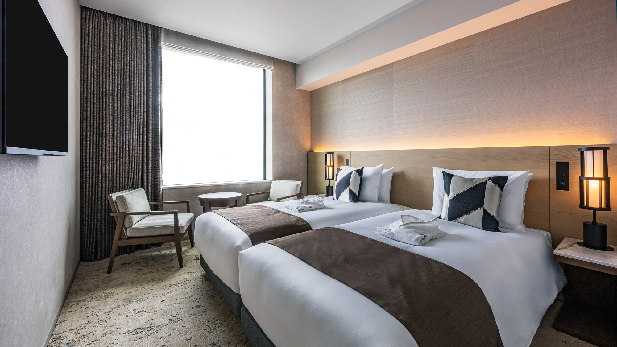 エッセンシャル　ハリウッドツイン（一例）