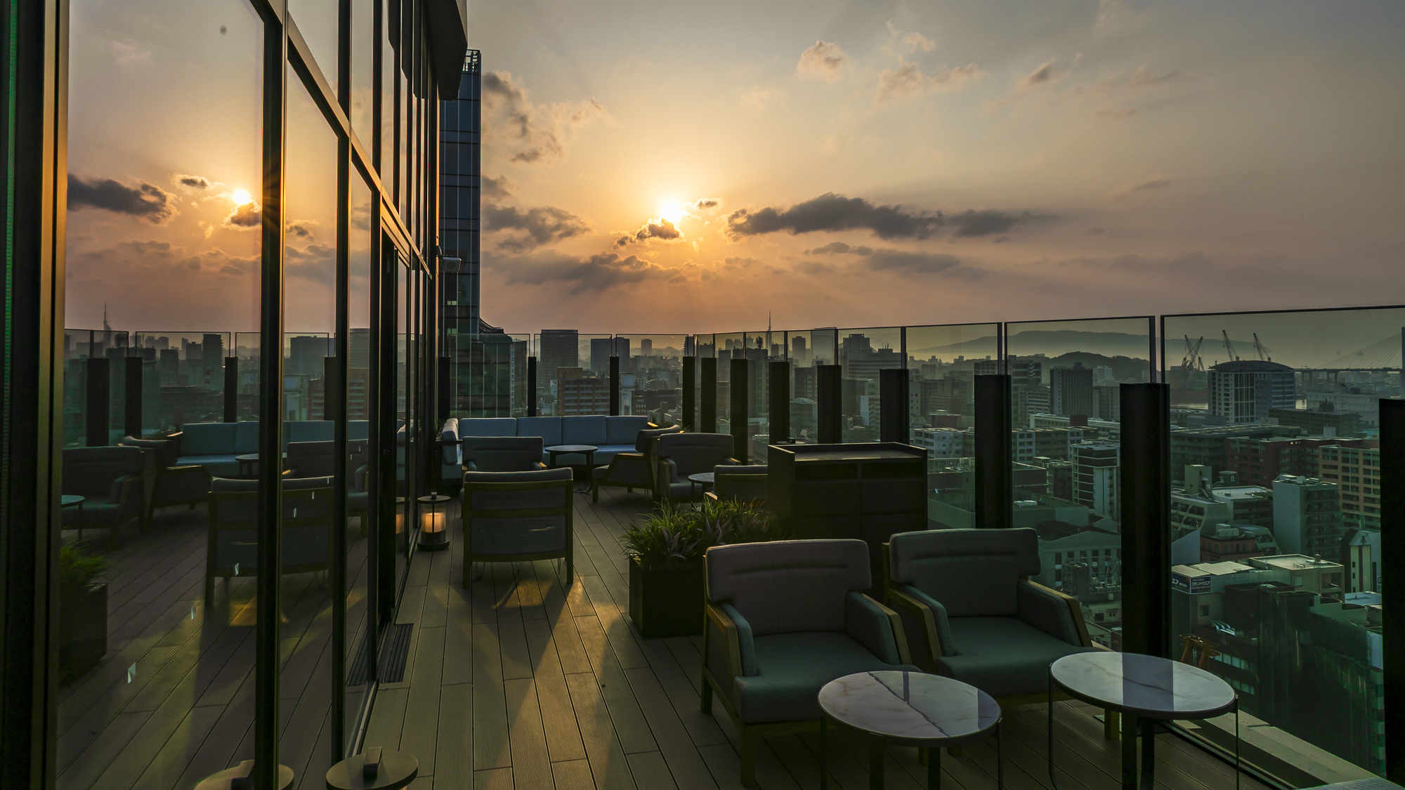 テラスラウンジ＆ロビー