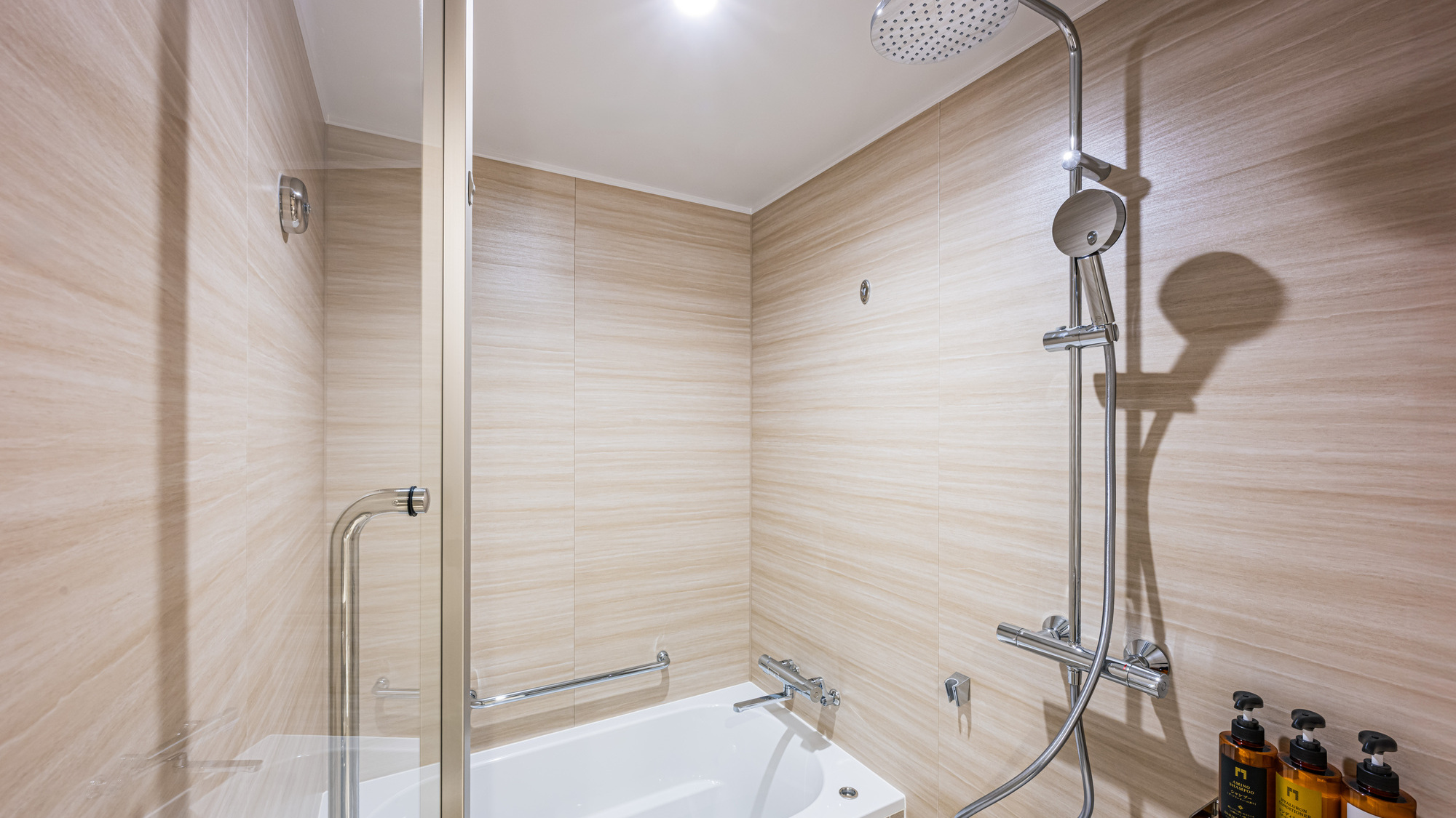 エッセンシャル　ハリウッドツイン　バスルーム（イメージ）