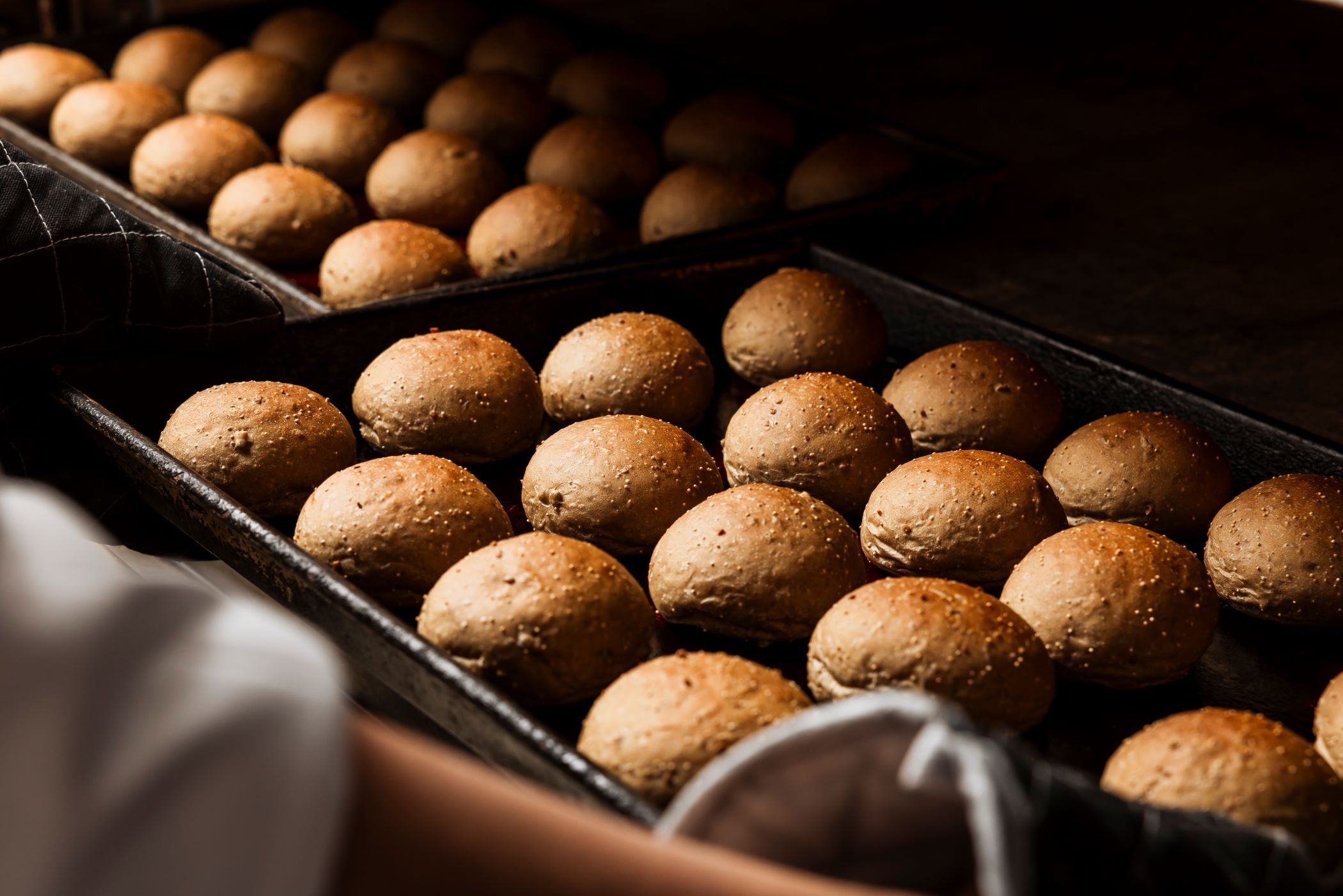 ご朝食イメージ（一日の始まりは、焼き立てのパンの香りから…。）