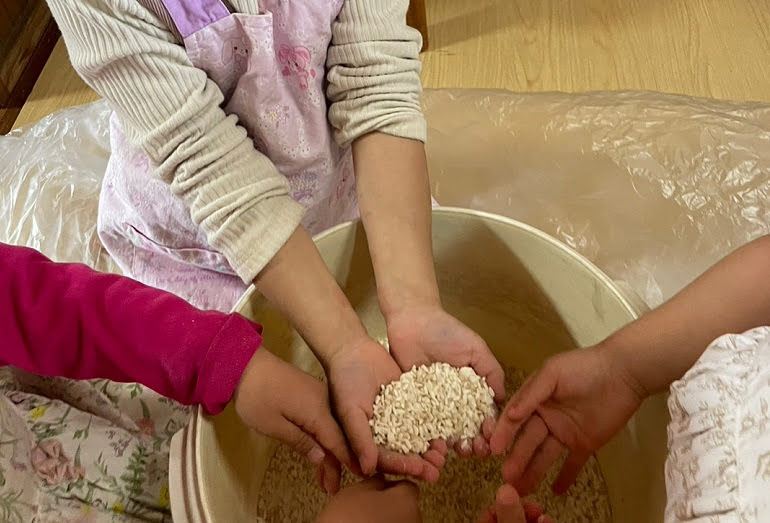 甲州みそ作り体験