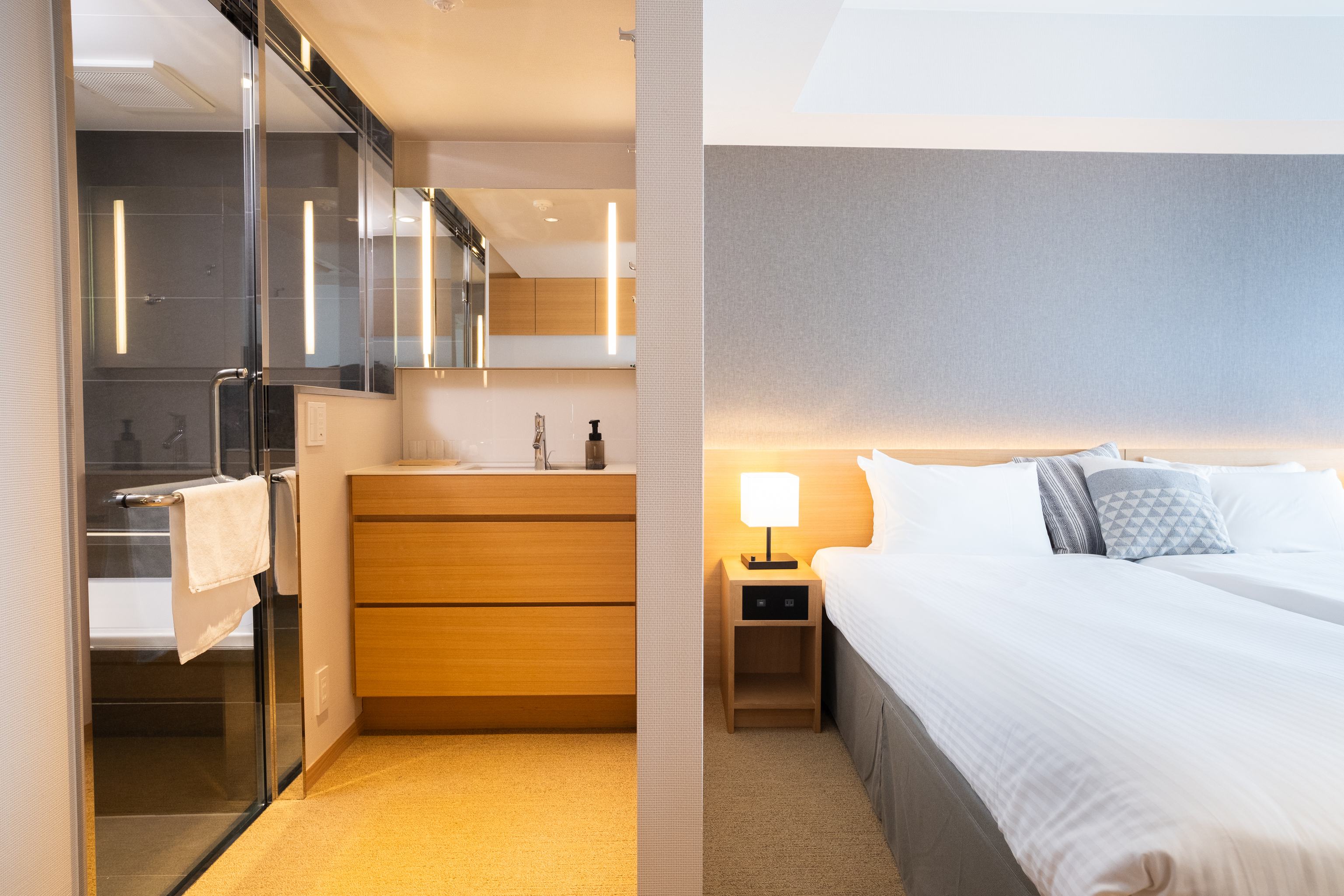 Residence 30 （禁煙）