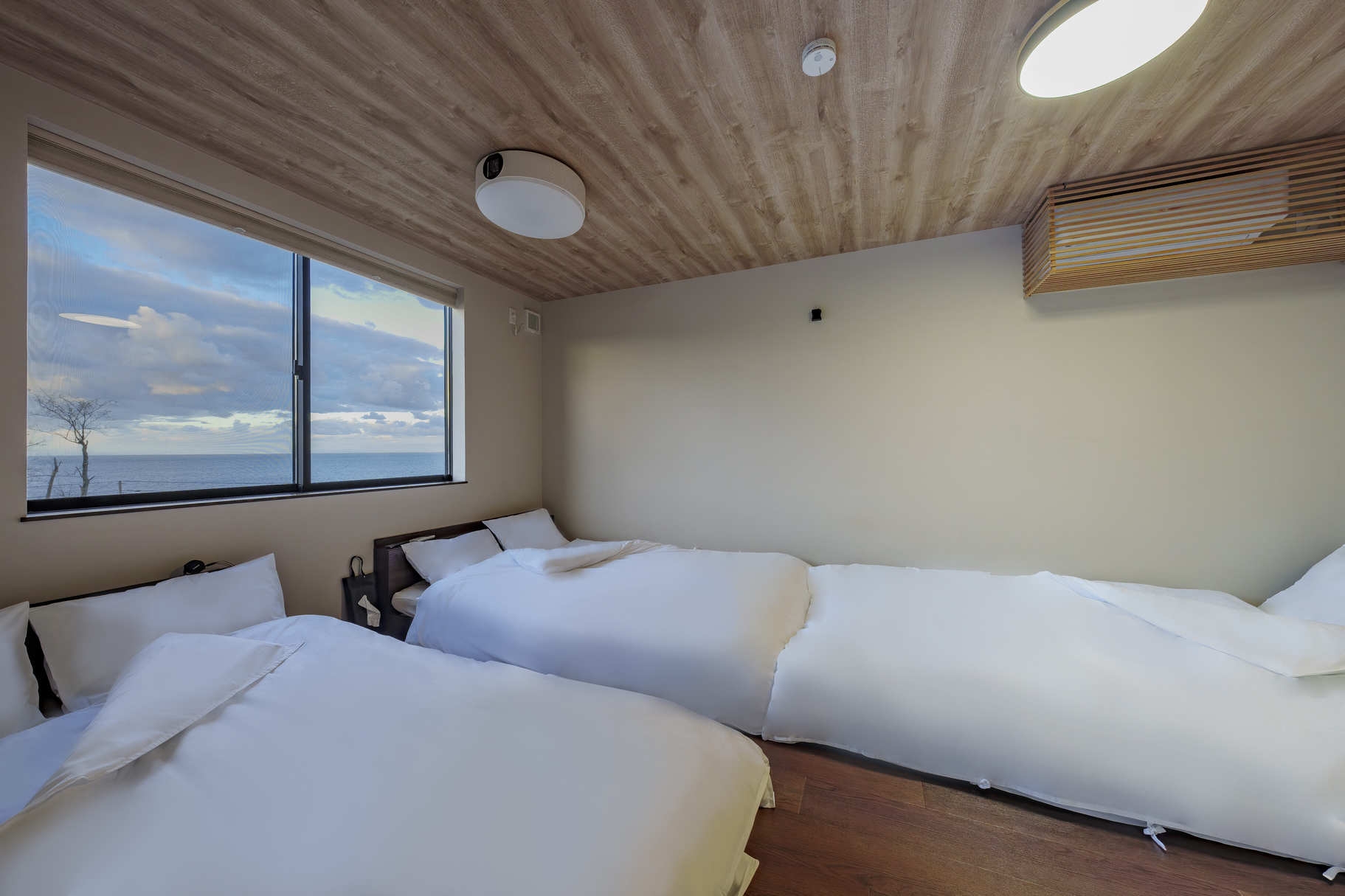 犬OK/海を一望する貸切サウナ/大型ジャグジー/BBQグリル/貸別荘AKESUKE room um