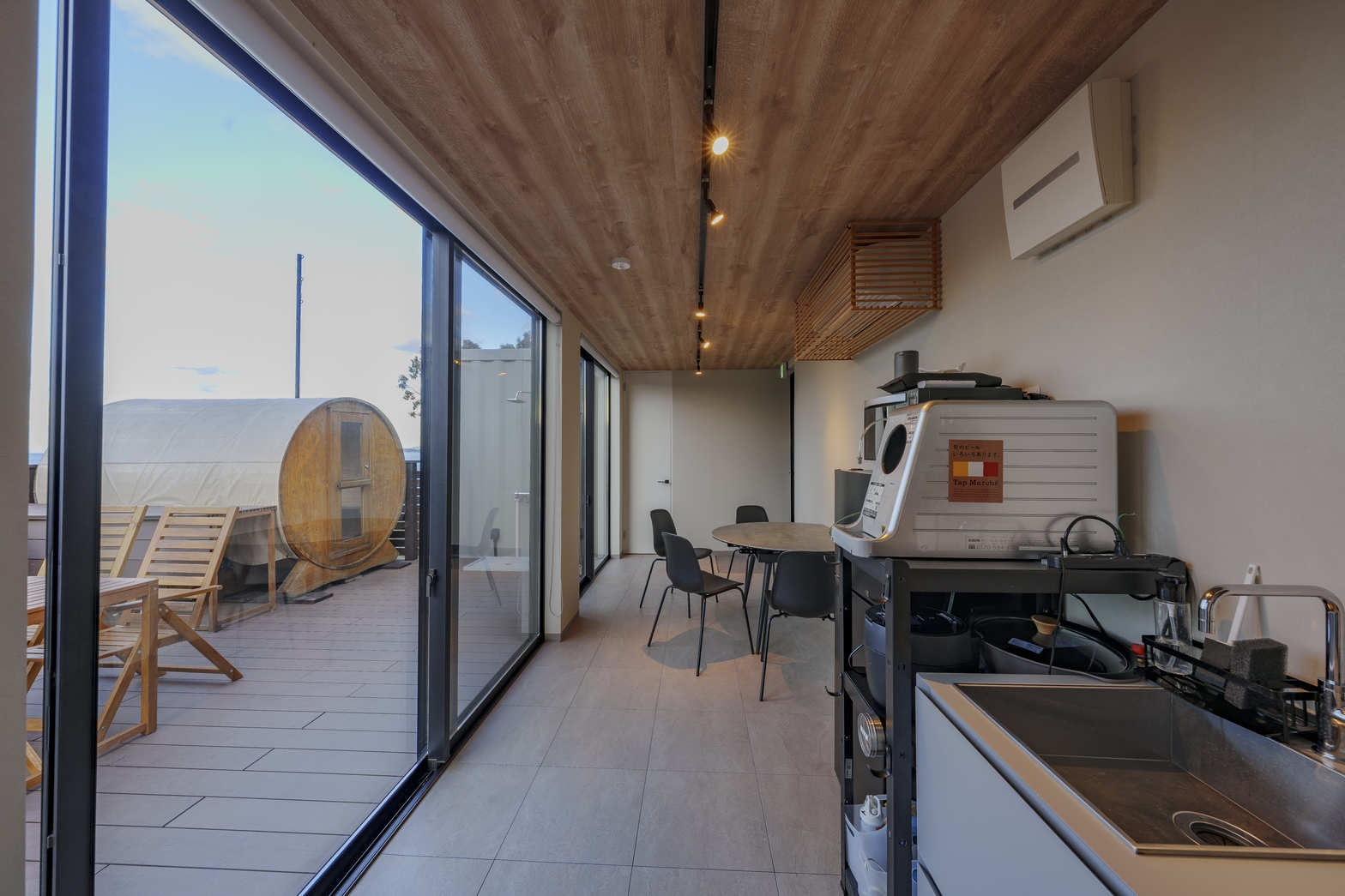 犬OK/海を一望する貸切サウナ/大型ジャグジー/BBQグリル/貸別荘AKESUKE room um