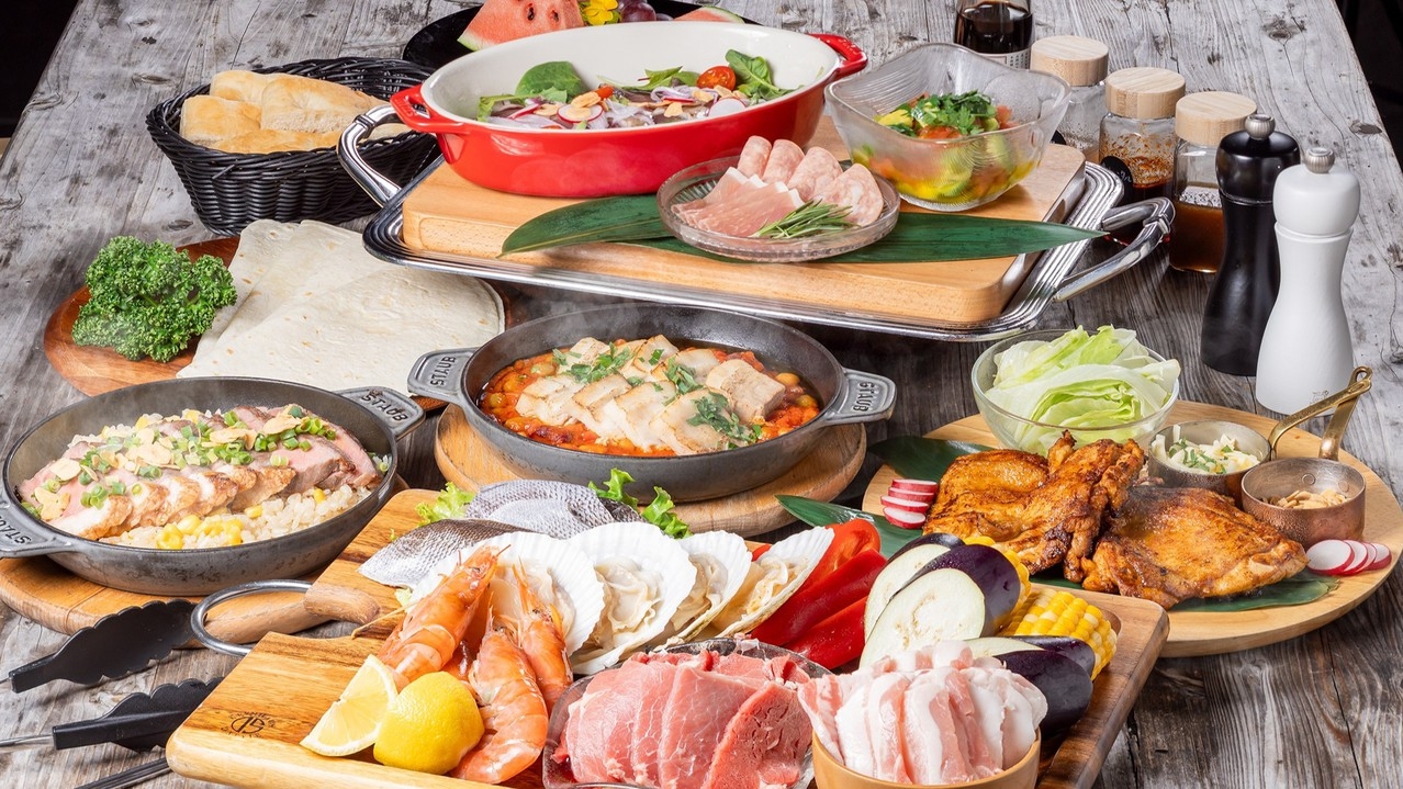 【スタンダード】サウナ付きプライベートヴィラで満喫！肉＆海鮮の豪華グリルナイト【夕朝食付き】