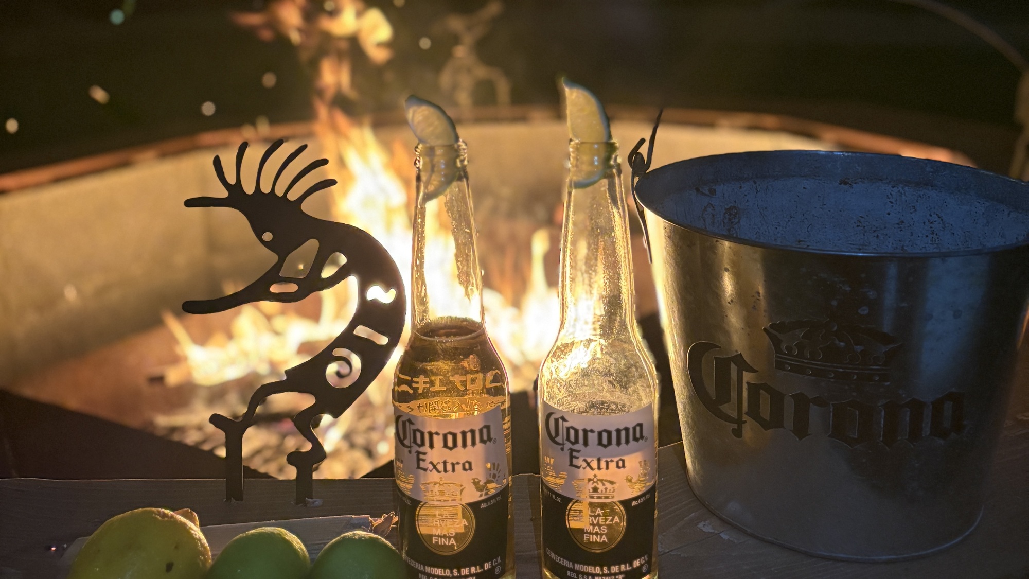 ・【焚火】焚き火の炎を見ながらゆったりとした時間をお過ごしください