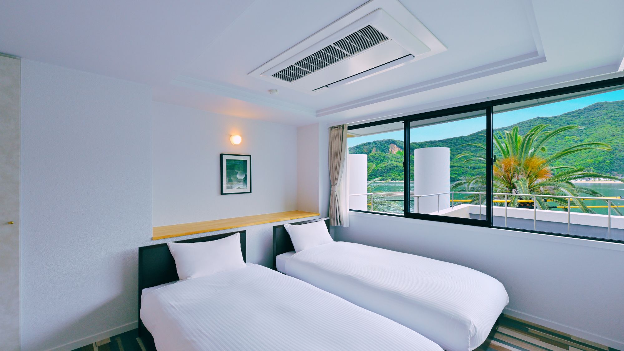 【客室一例】ドッグフレンドリールーム（201）定員2名／ワンちゃん最大2匹まで（中型2匹、大型1匹）