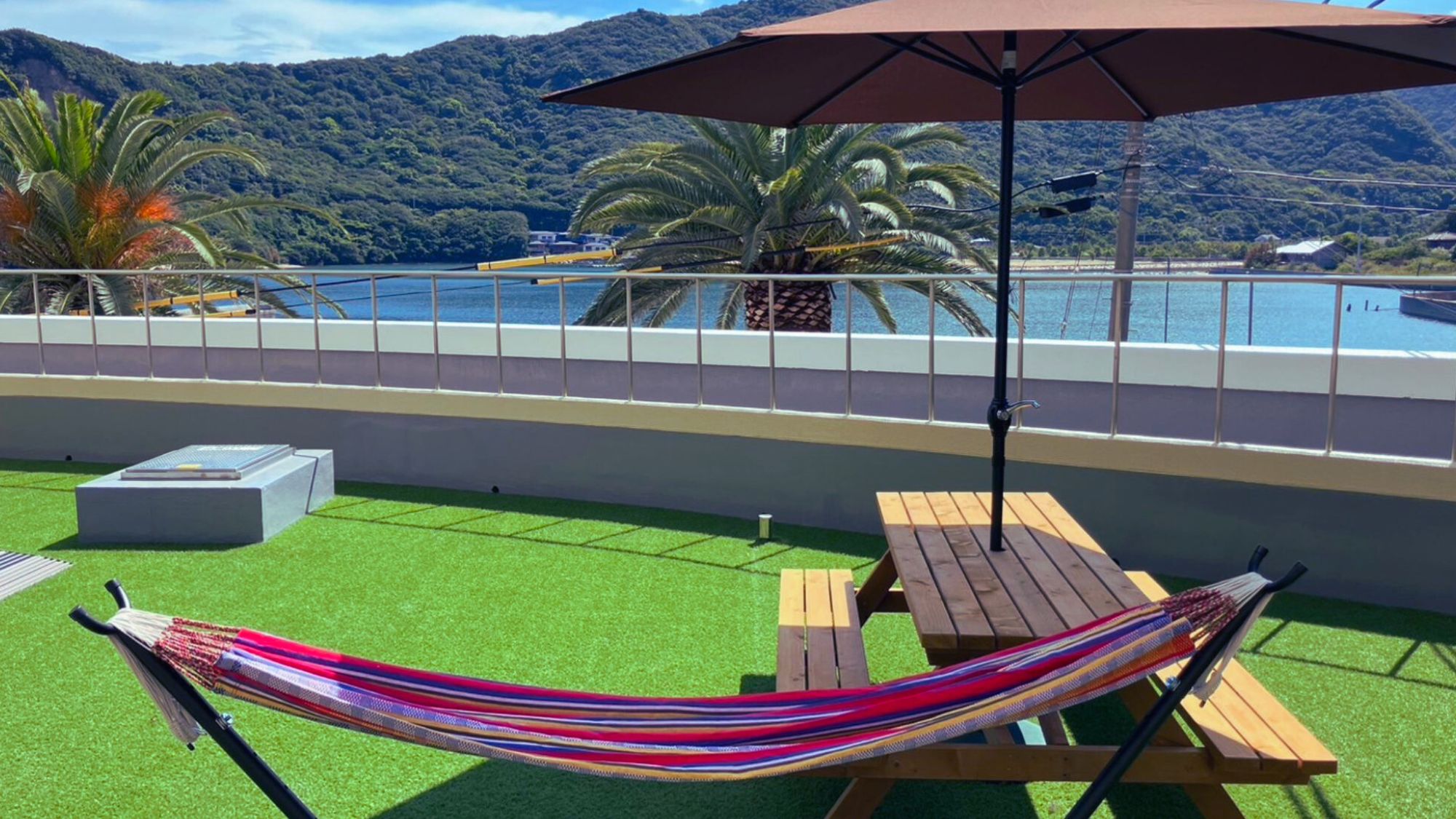 【客室一例】ドッグフレンドリールーム（201）定員2名／ワンちゃん最大2匹まで（中型2匹、大型1匹）