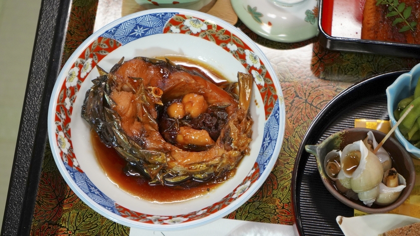 【2食付スタンダード】名物「鯉の甘露煮」を部屋食で楽しむ！ラジウム温泉の貸切風呂で寛ぐ昔ながらの湯宿