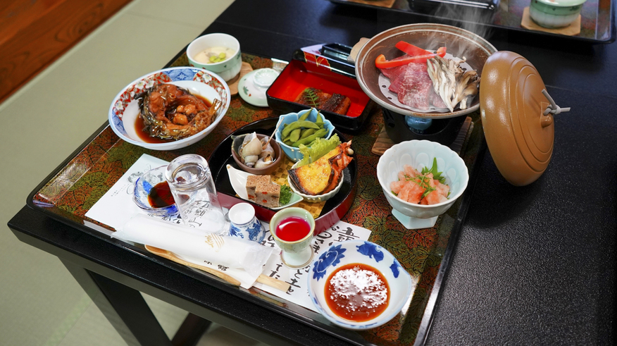 【2食付スタンダード】名物「鯉の甘露煮」を部屋食で楽しむ！ラジウム温泉の貸切風呂で寛ぐ昔ながらの湯宿