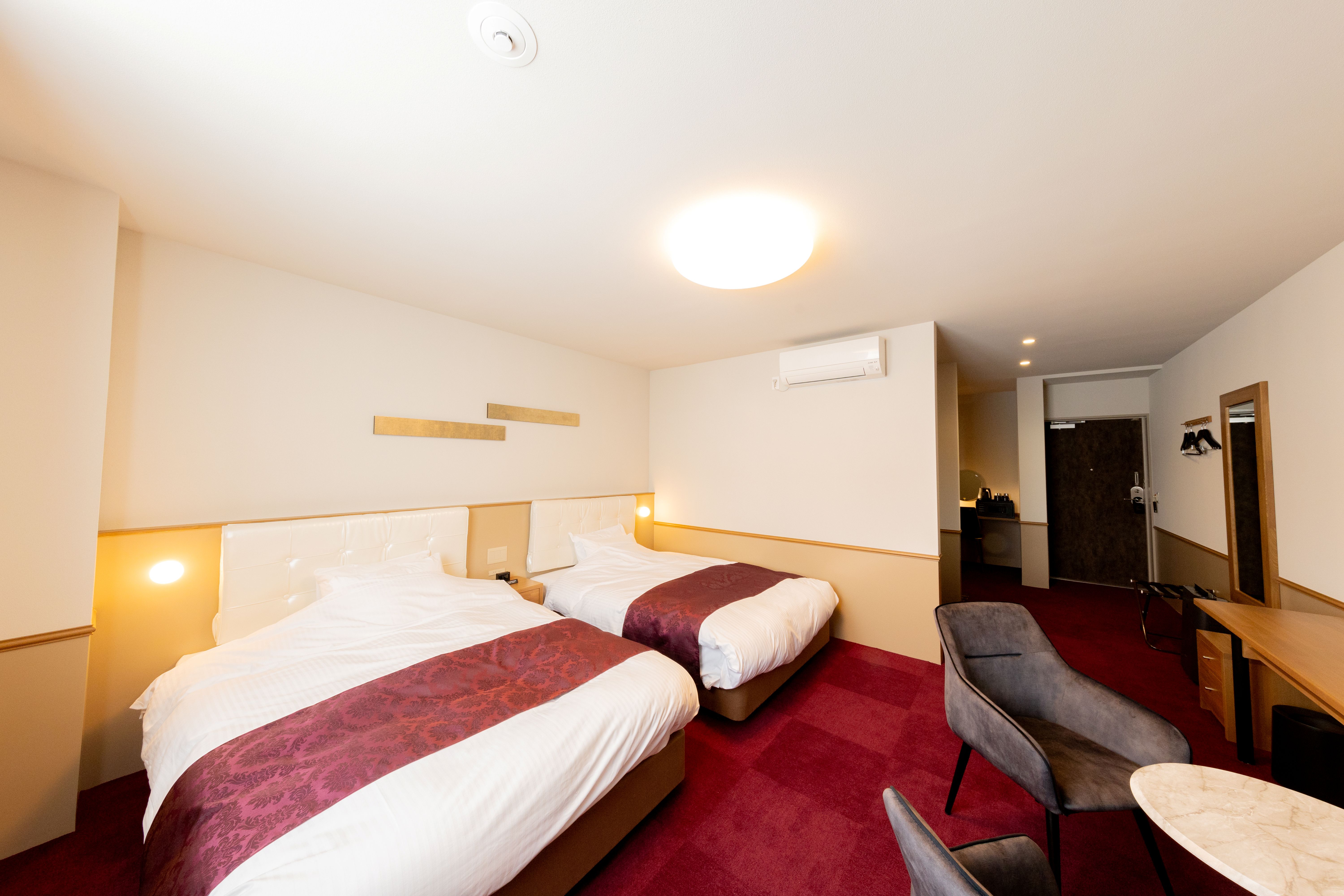 デラックスツイン