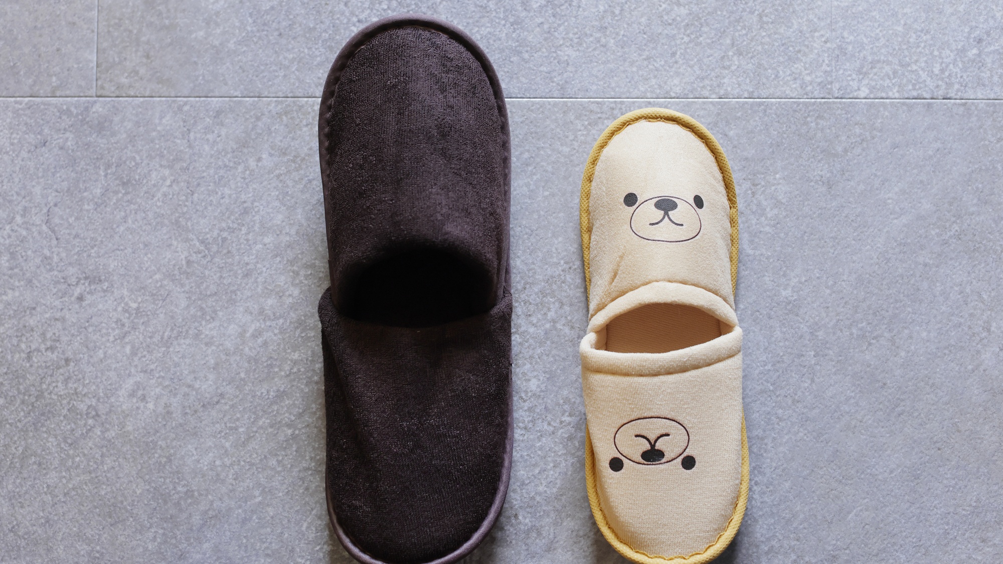 【アメニティ/備品】スリッパはお子様用もございます