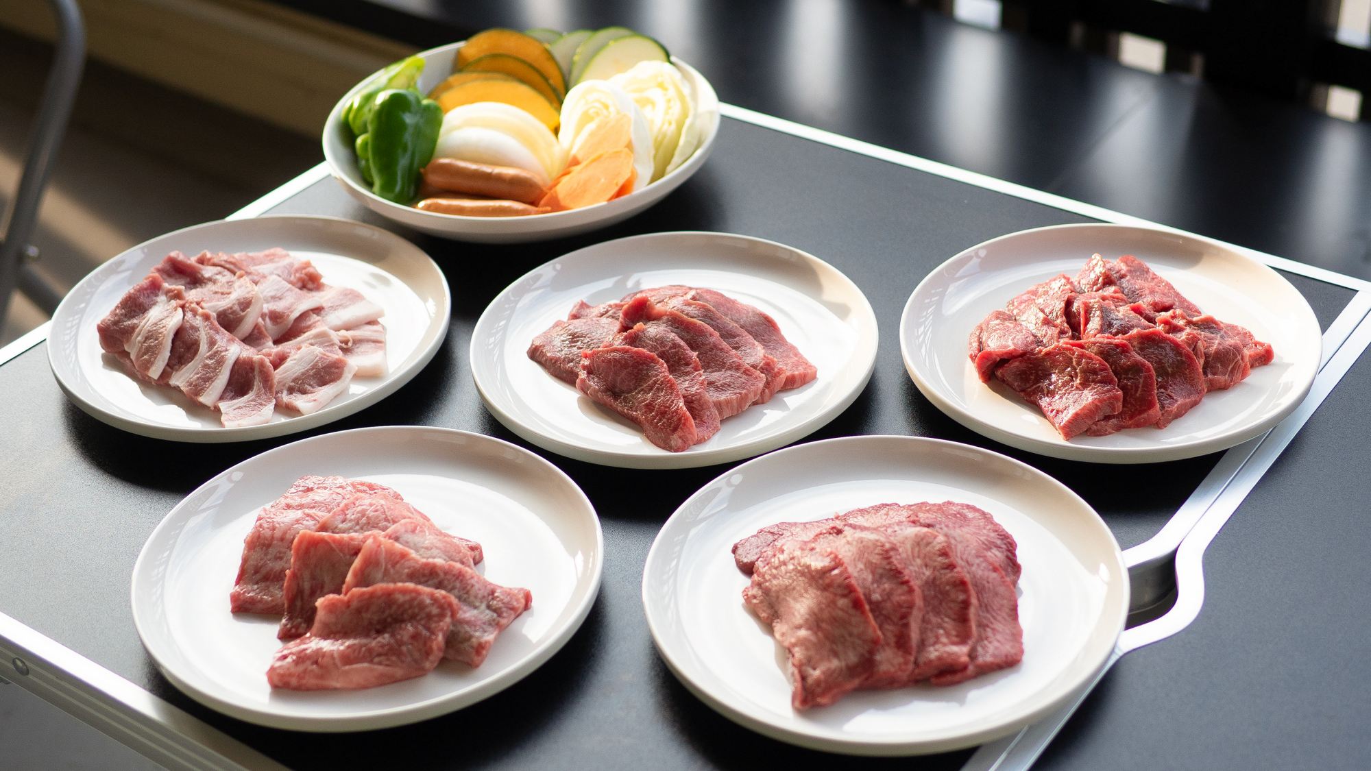 【オプション】【BBQ食材】仙台牛や地元のウインナー地元野菜などの贅沢セット（4～5人前）