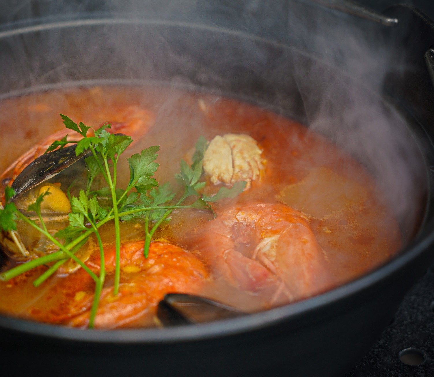 【10％OFF＋湯河原旬彩体験】〈1泊2食〉冬の味覚と温泉旅グランピング-あたたまる冬旅を-