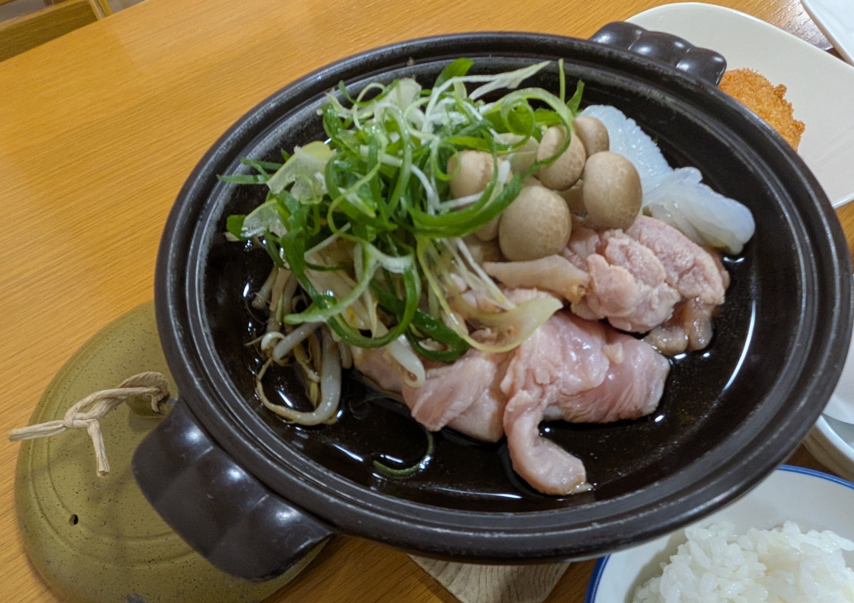 2025年6月7月　家庭料理プランメインメニュー一例（鶏柳川）