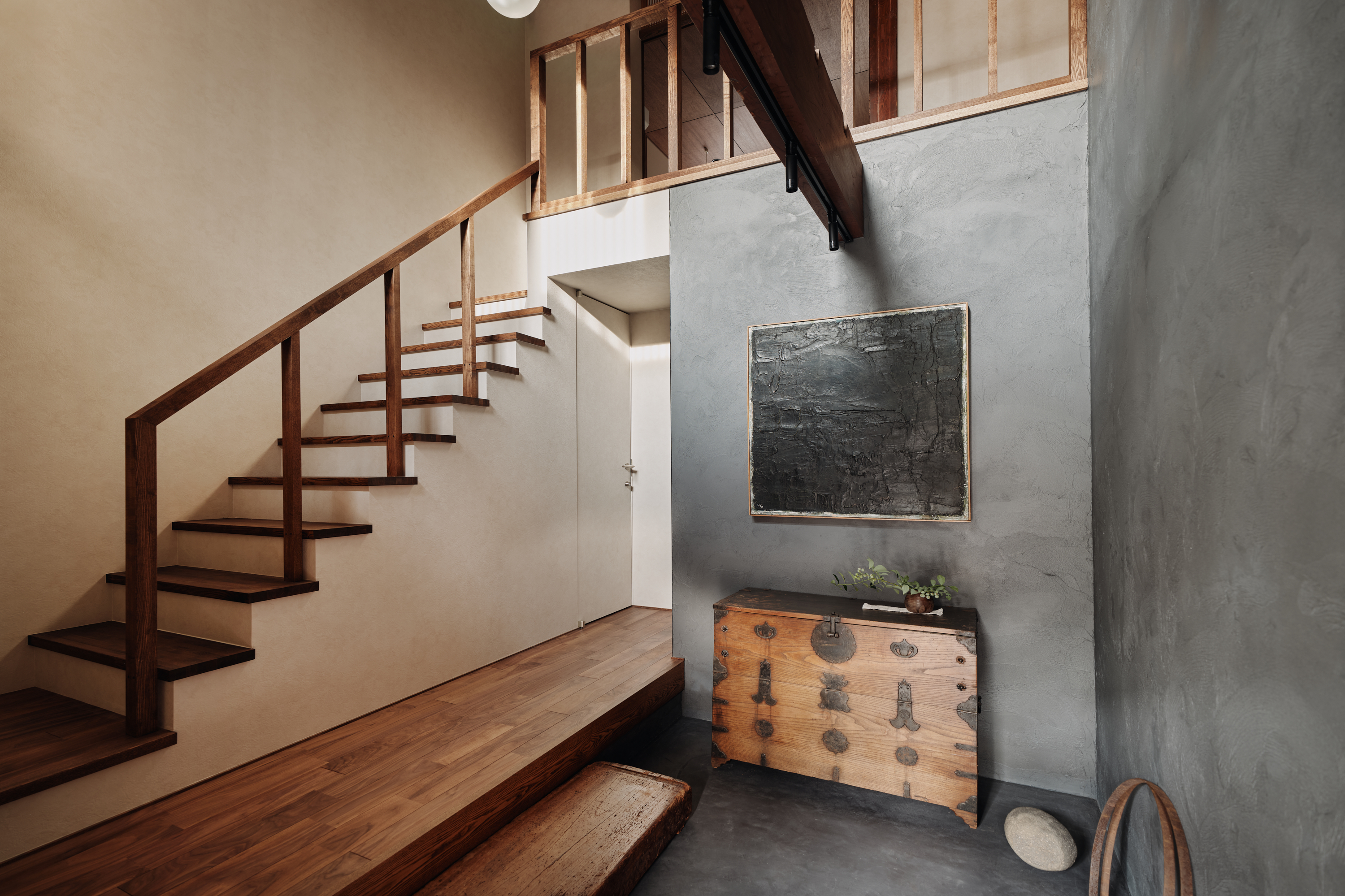 小上がりで靴を脱いでいただきます