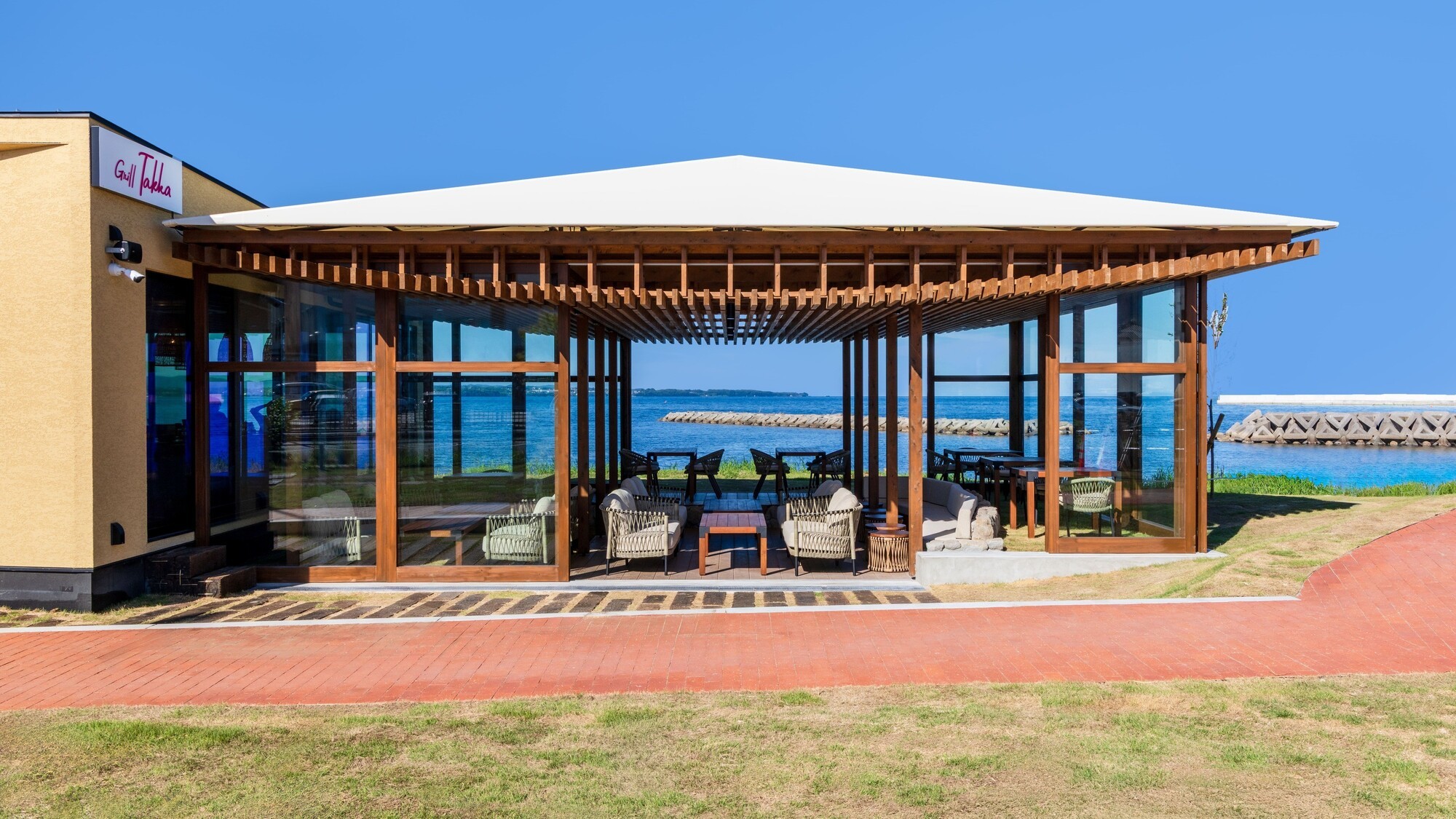 Grill Takka（テラス席）