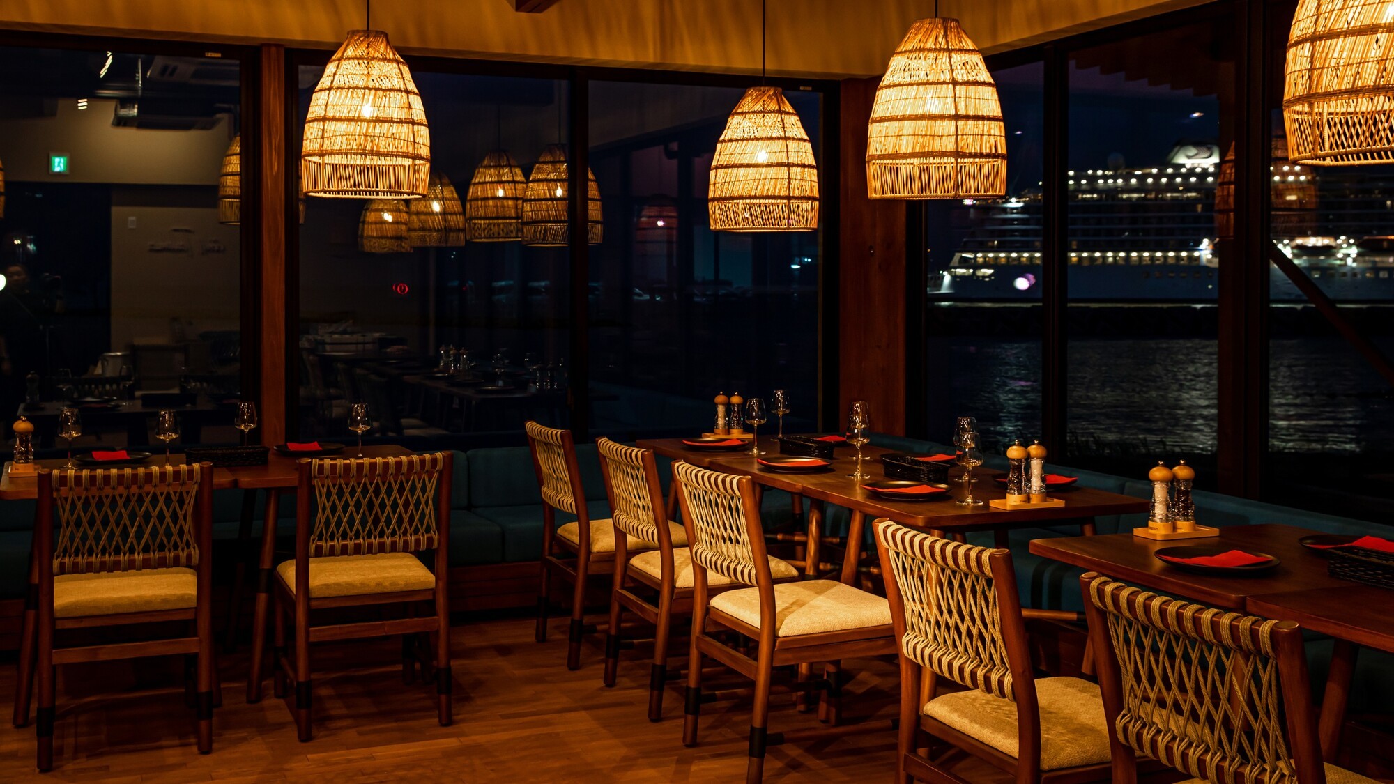 Grill Takka（夜）