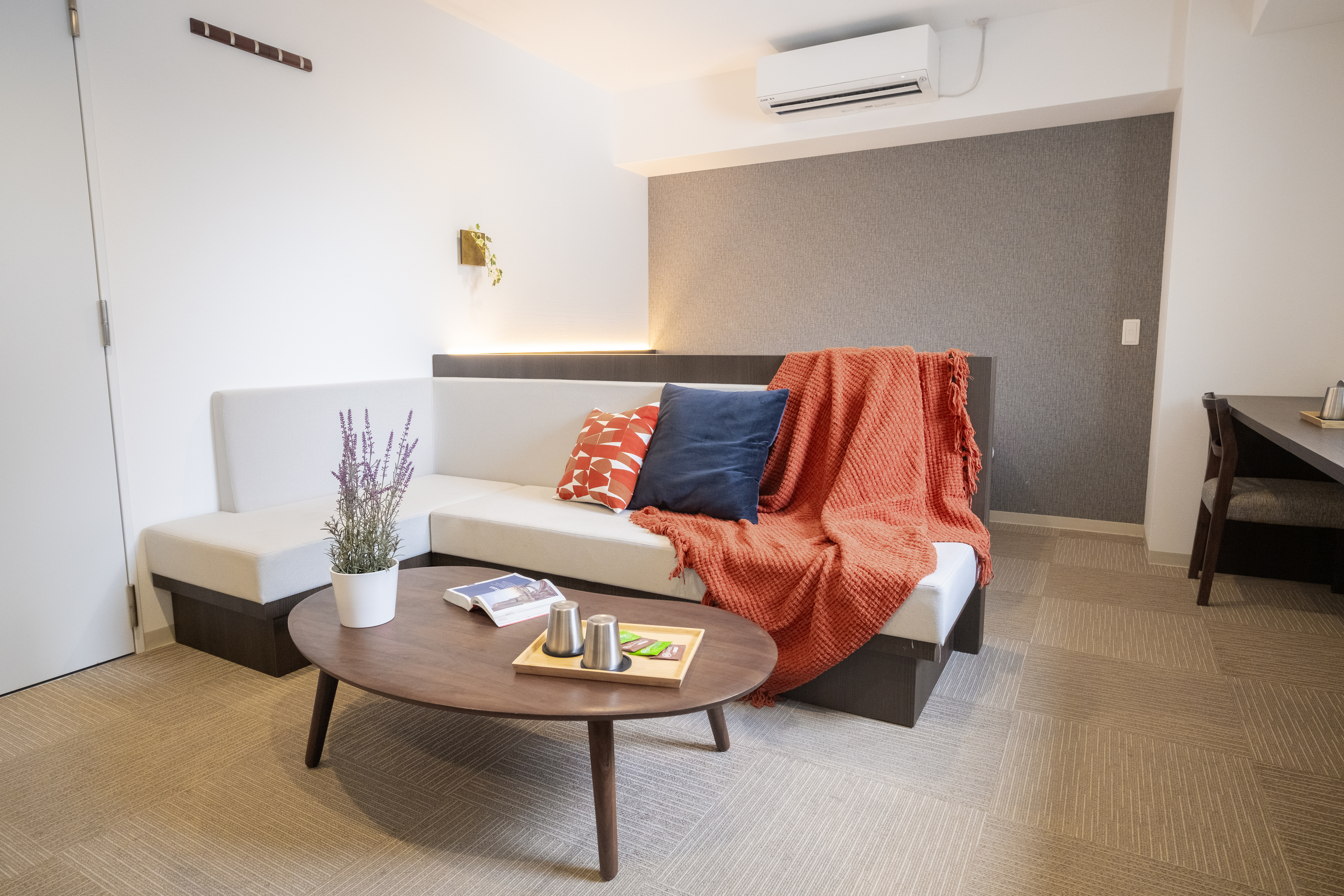 Studio 25D (禁煙）