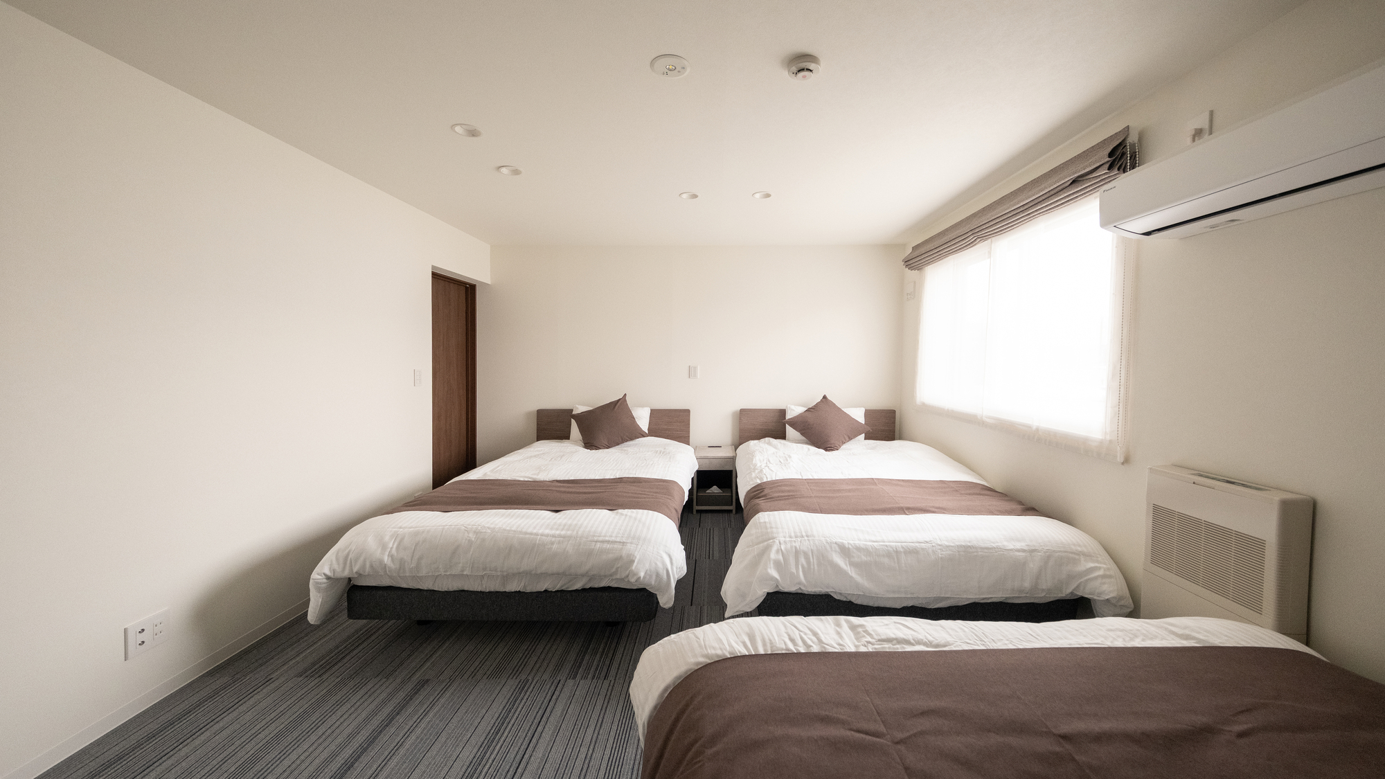 201◆シモンズ製のマットレスを採用して快適な眠りをサポートします