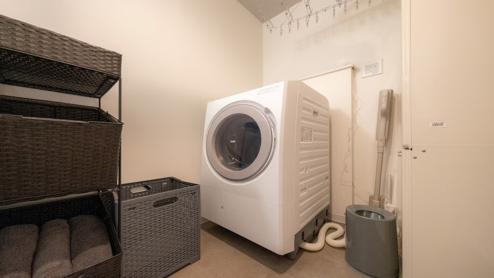 101◆ドラム式洗濯機で長期滞在も安心