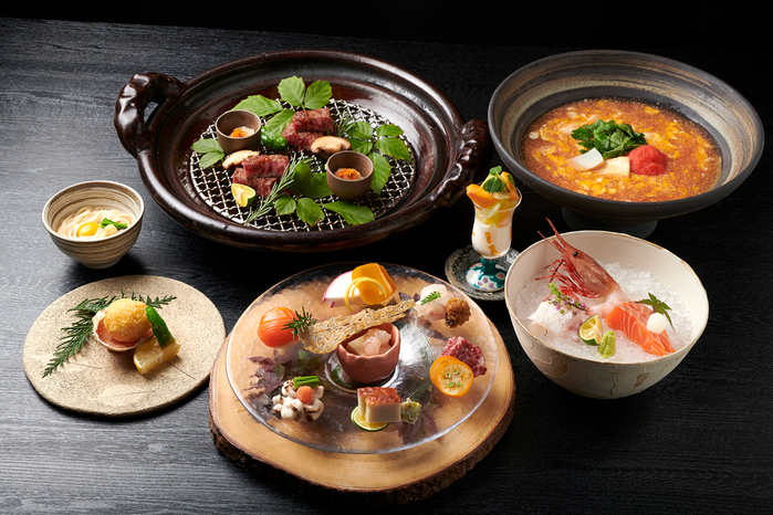 【2食付】‐つるとんたん｜フリーフロー付‐旬を味わう、特別おうどんの会席コース　＜送迎付＞