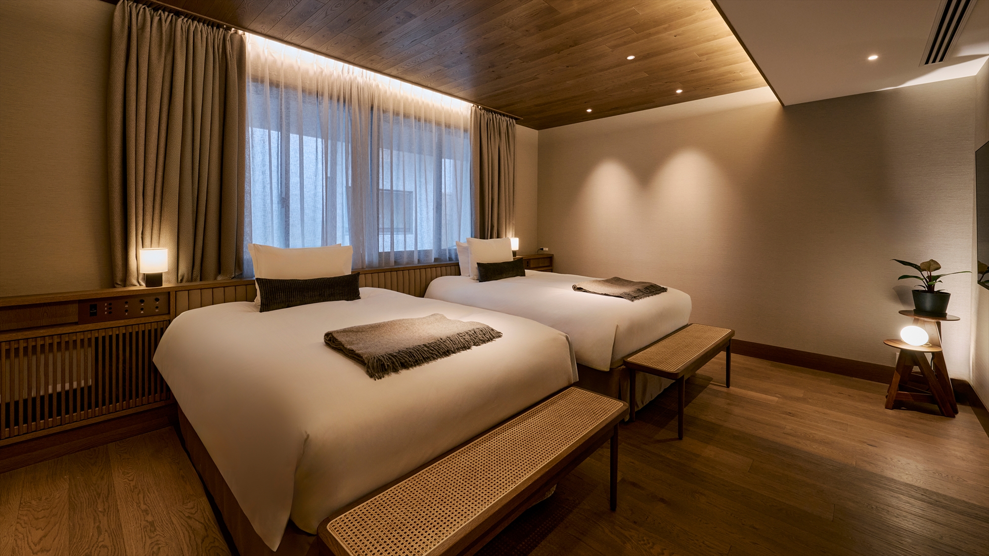 ｜FIR TREE｜202平米