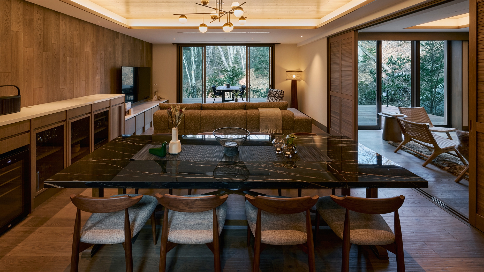 ｜CEDAR｜244平米