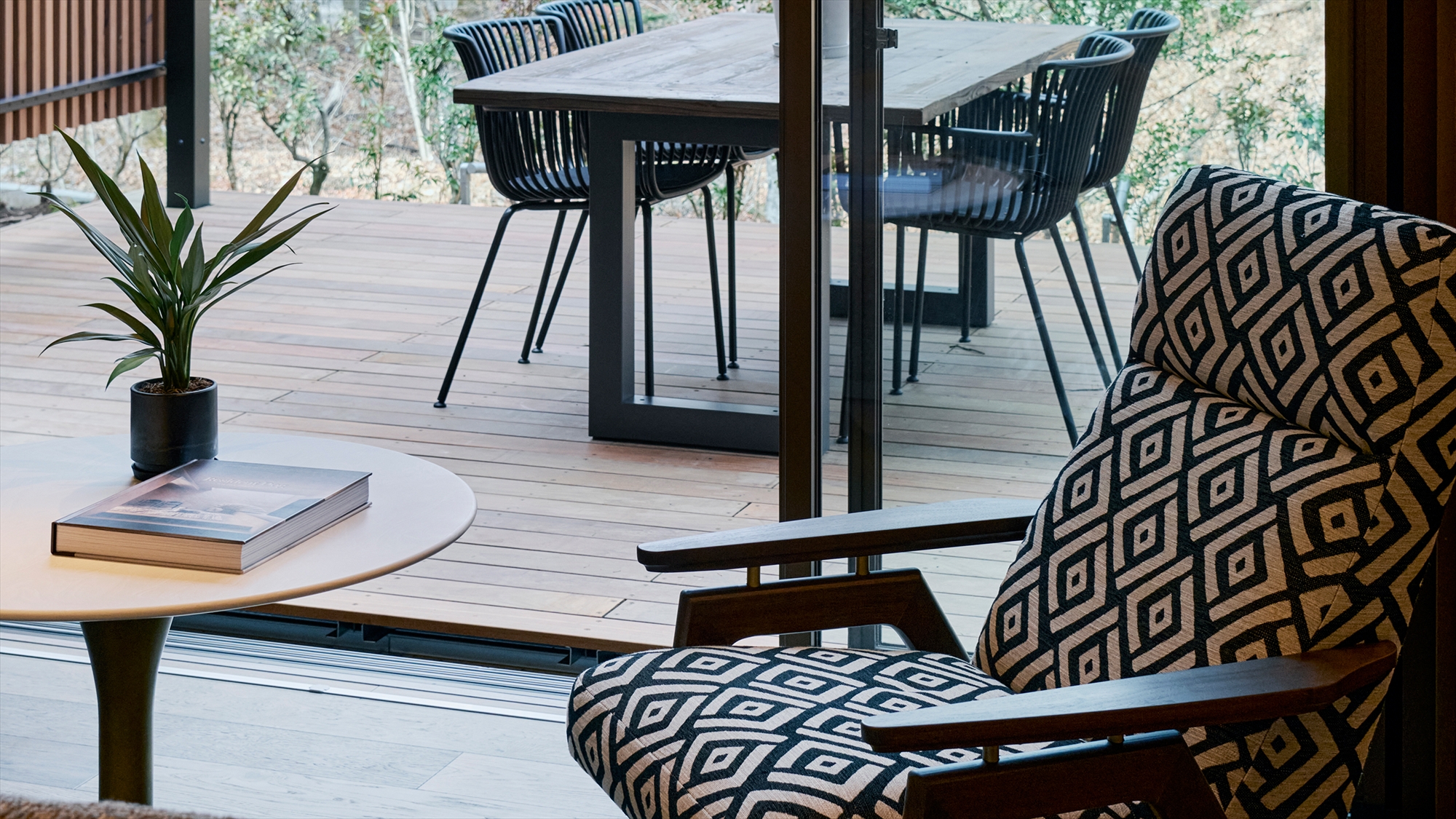 ｜CEDAR｜244平米