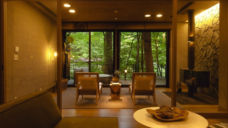 【さき楽90】やわらかな木漏れ日の中で、信州の恵みを味わう至福の朝時間〈朝食付〉