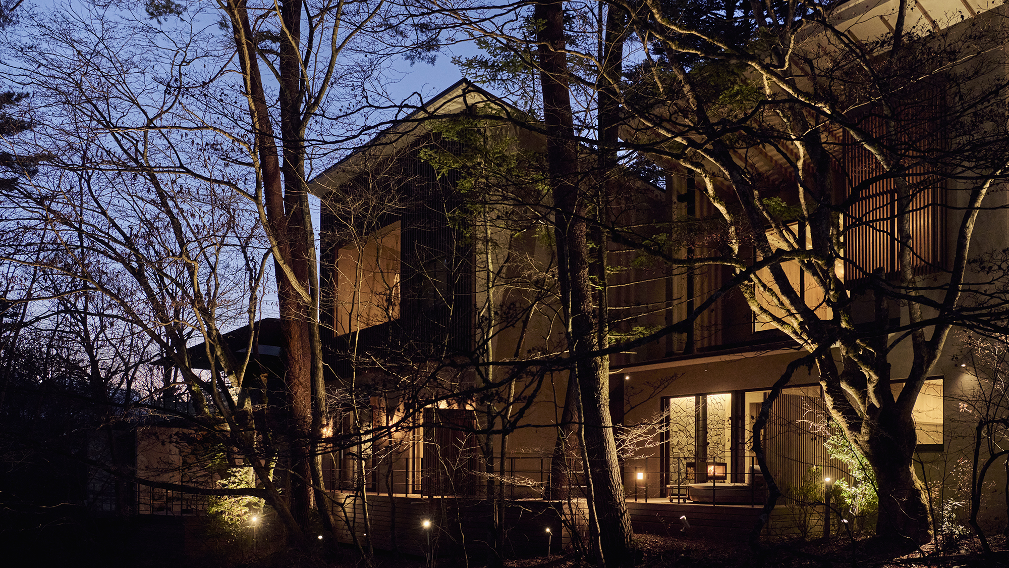 【2024年12月24日開業】旧軽井沢までほど近い閑静な地に2部屋のラグジュアリーヴィラが誕生。