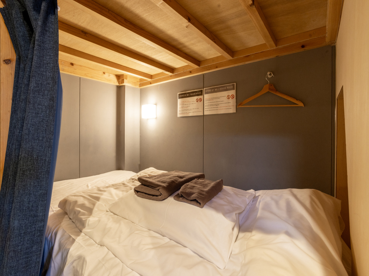 ドミトリーベッド