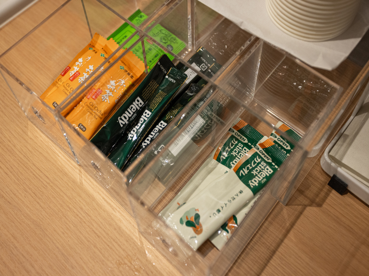 コーヒー、カフェオレ、ほうじ茶