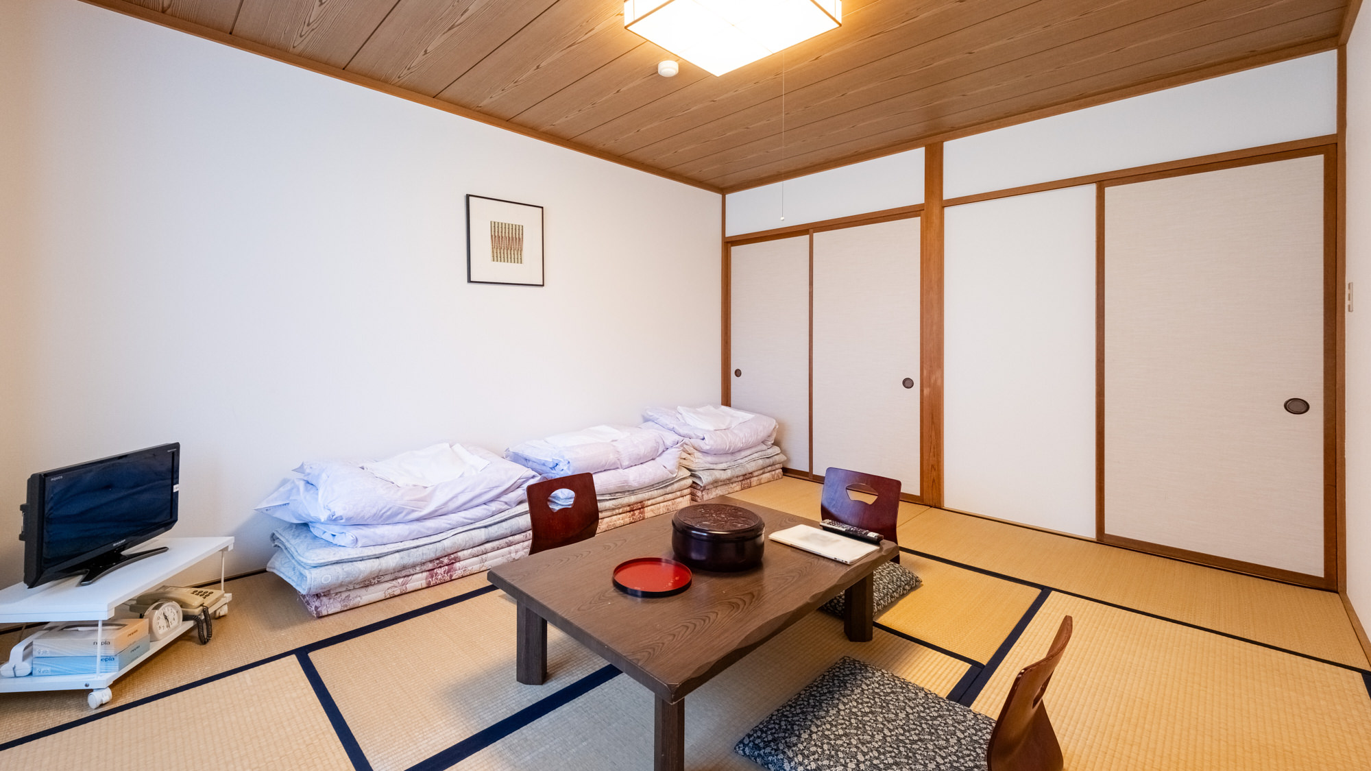 【禁煙】和室（トイレ付き、バス共用）