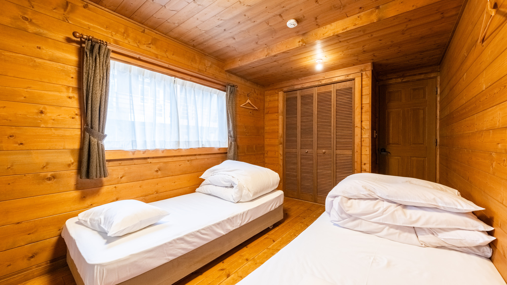 【禁煙】ログキャビン