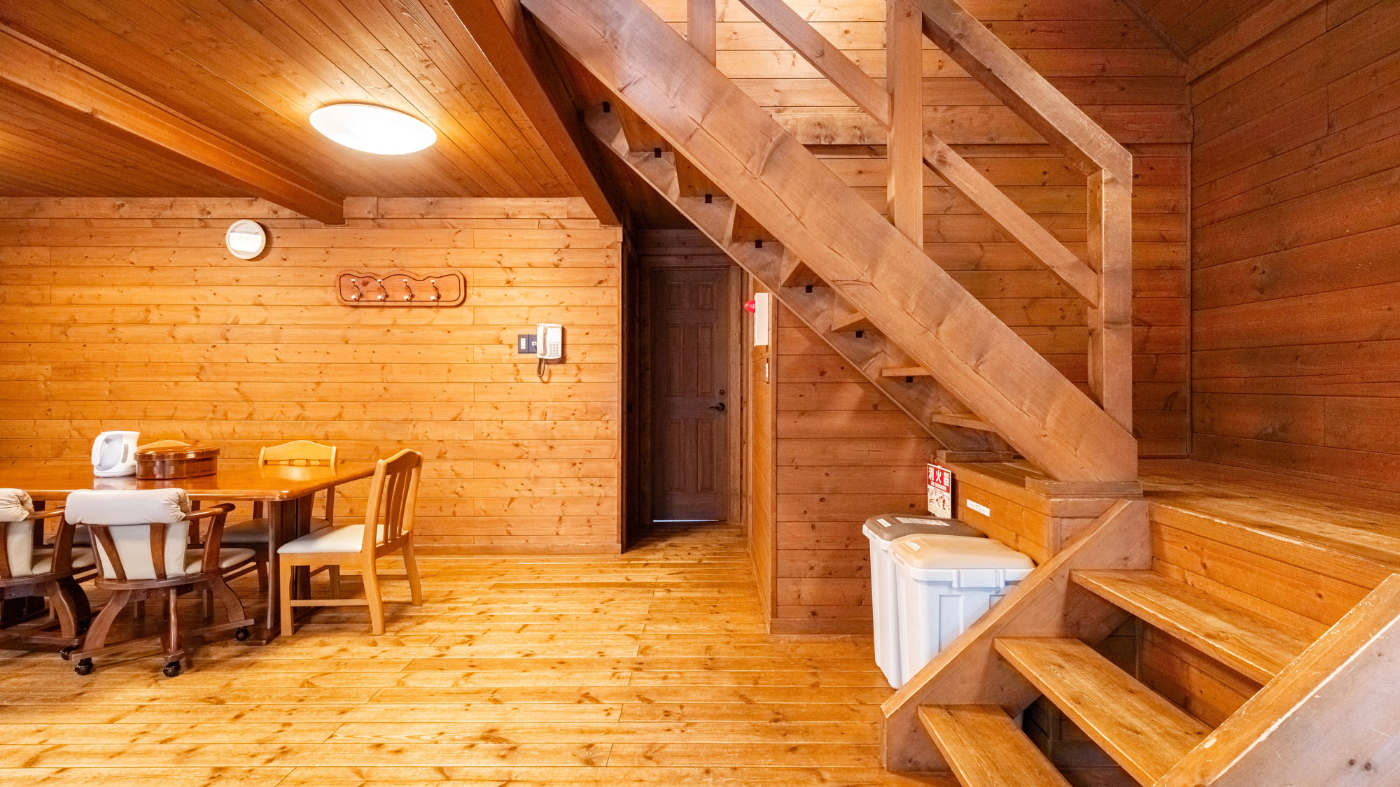 【禁煙】ログキャビン