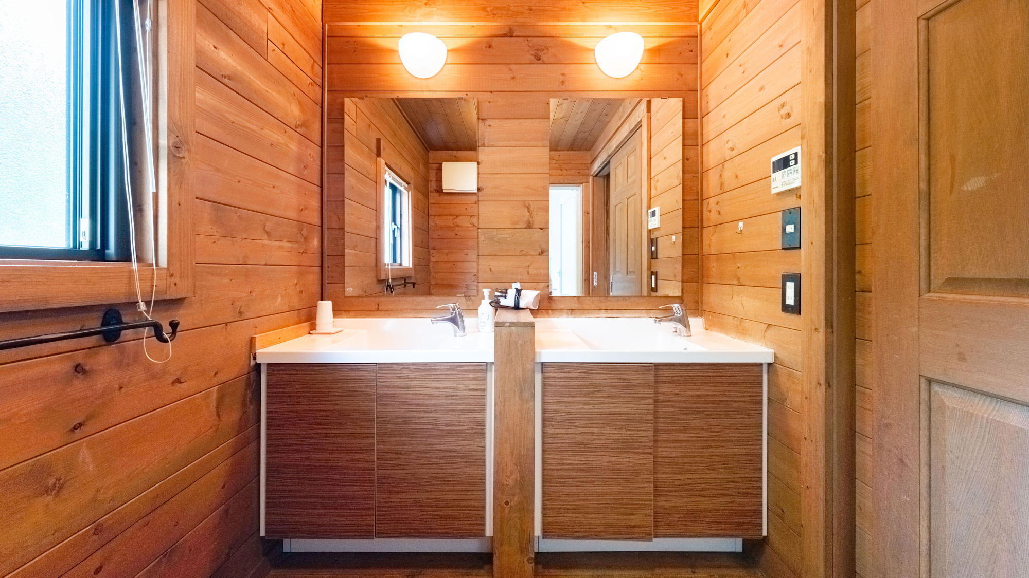 【禁煙】ログキャビン