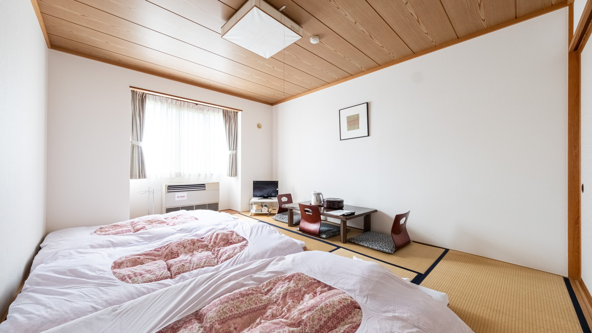 【禁煙】和室（トイレ付き、バス共用）