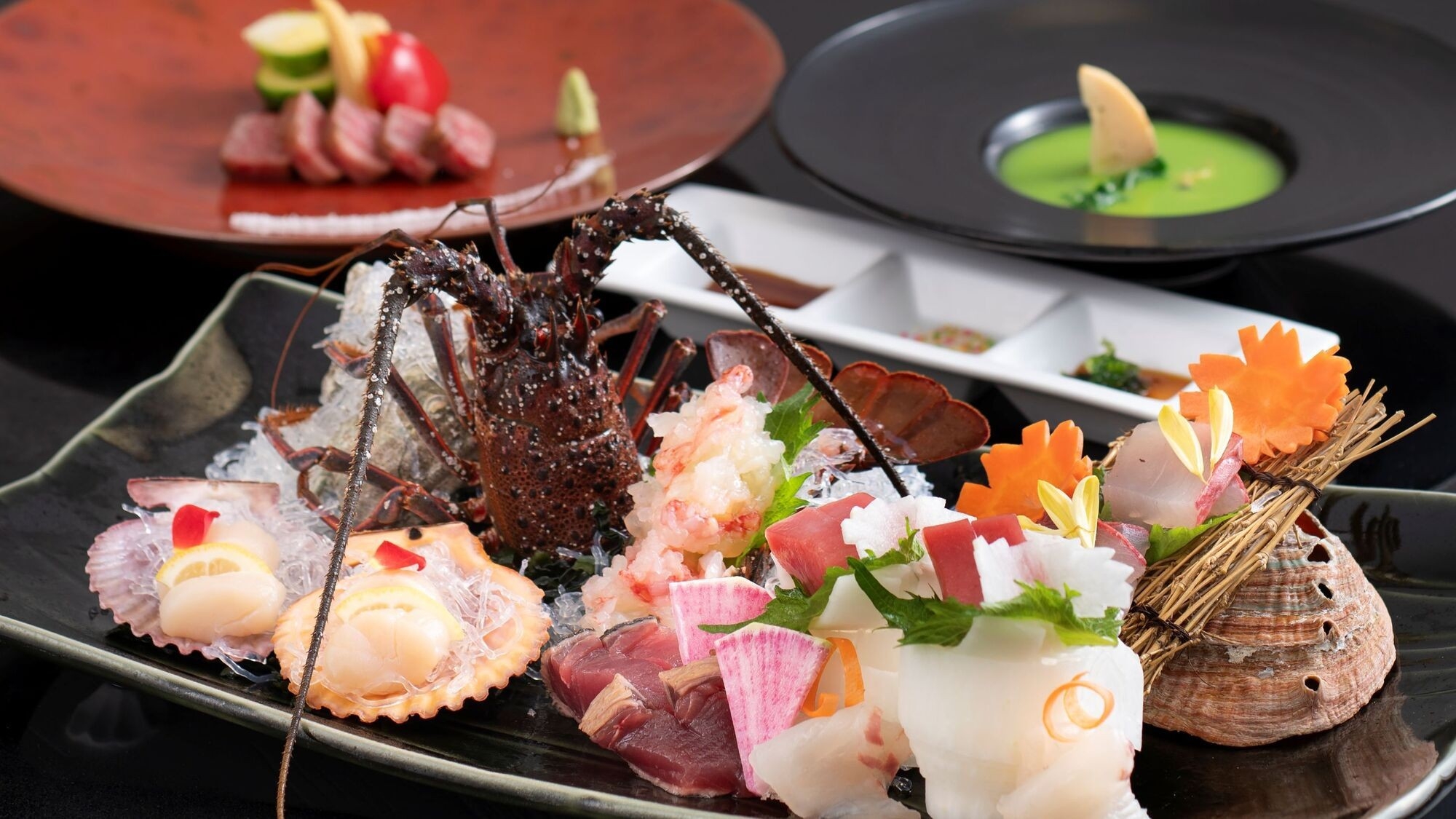 【楽天スーパーSALE】【プレミアム】美食の特選会席 〜伊勢海老と鮑と松阪牛の3大グルメを堪能〜