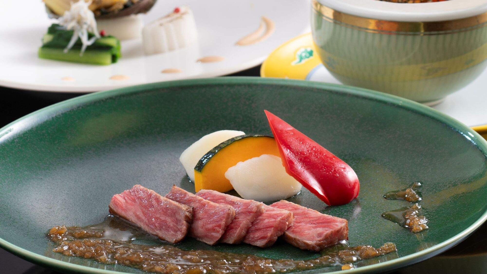 特選会席（松阪牛ステーキ）贅を尽くした美食の宝石箱！《松阪牛》《伊勢海老》《あわび》の極上の三重奏♪