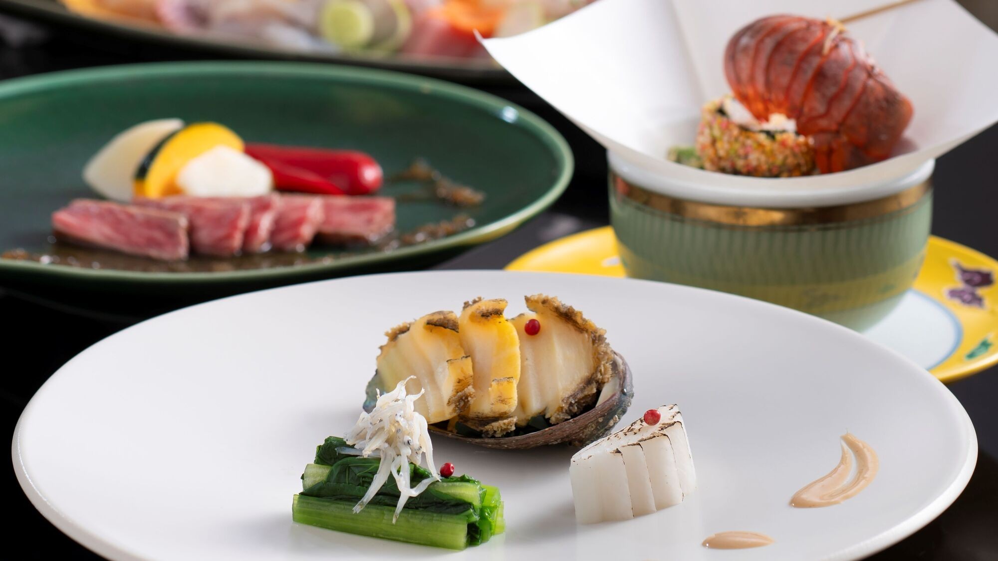 特選会席（鮑ステーキ）贅を尽くした美食の宝石箱！《松阪牛》《伊勢海老》《あわび》の極上の三重奏♪