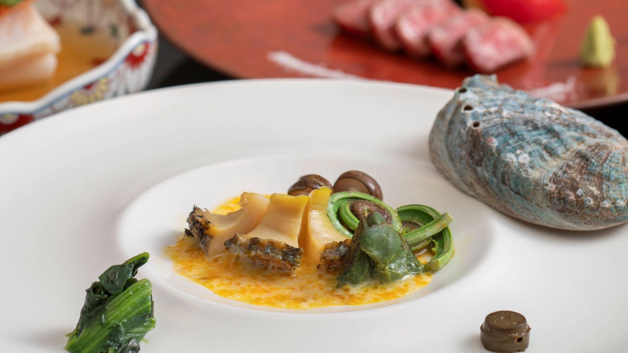 【2026春】特選会席　贅を尽くした美食の宝石箱！《松阪牛》《伊勢海老》《あわび》の極上の三重奏♪