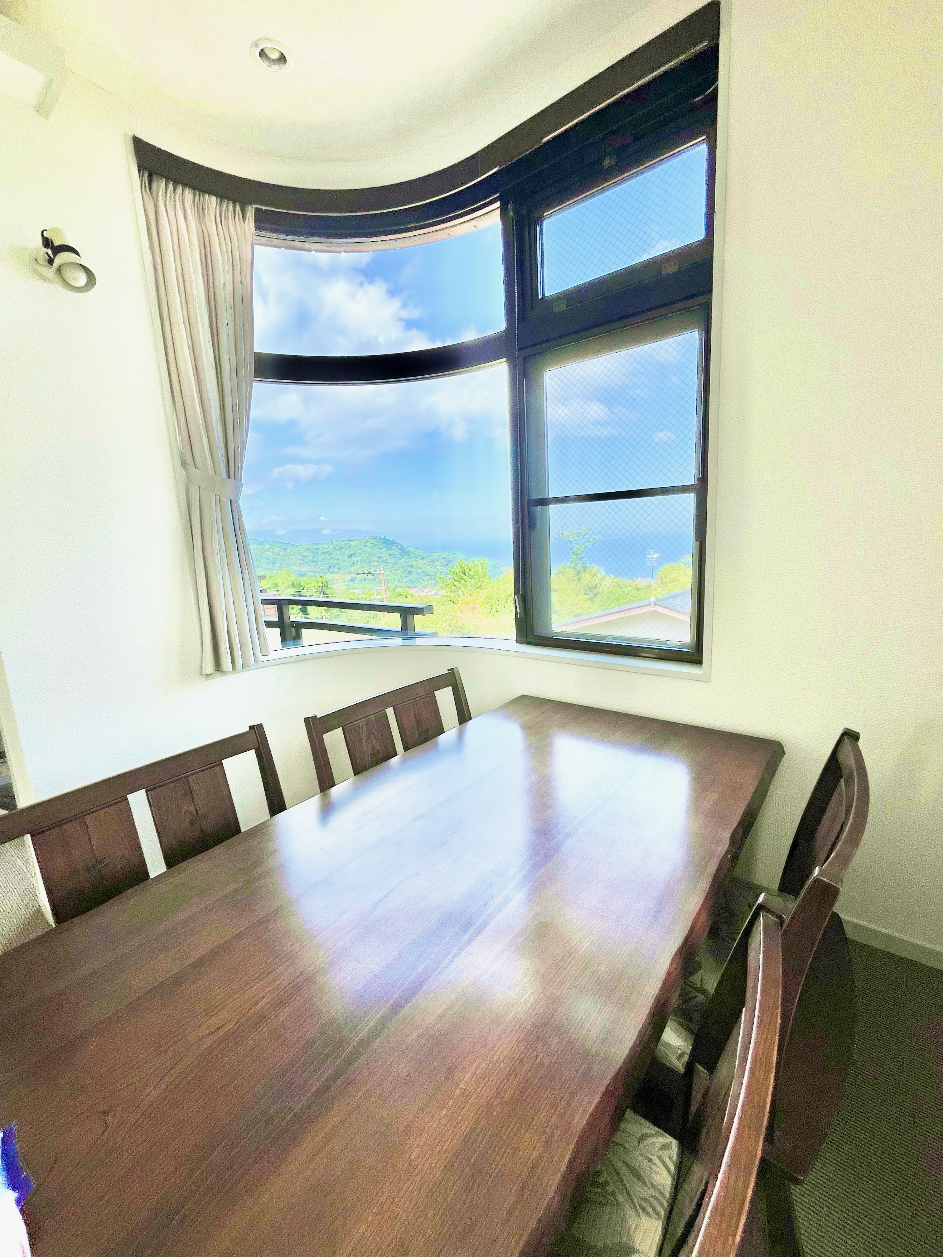 本館２階　パブリックホール