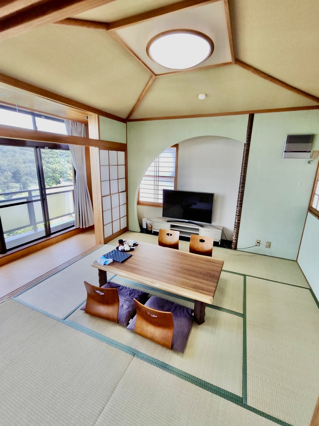 別館　２階　リビング