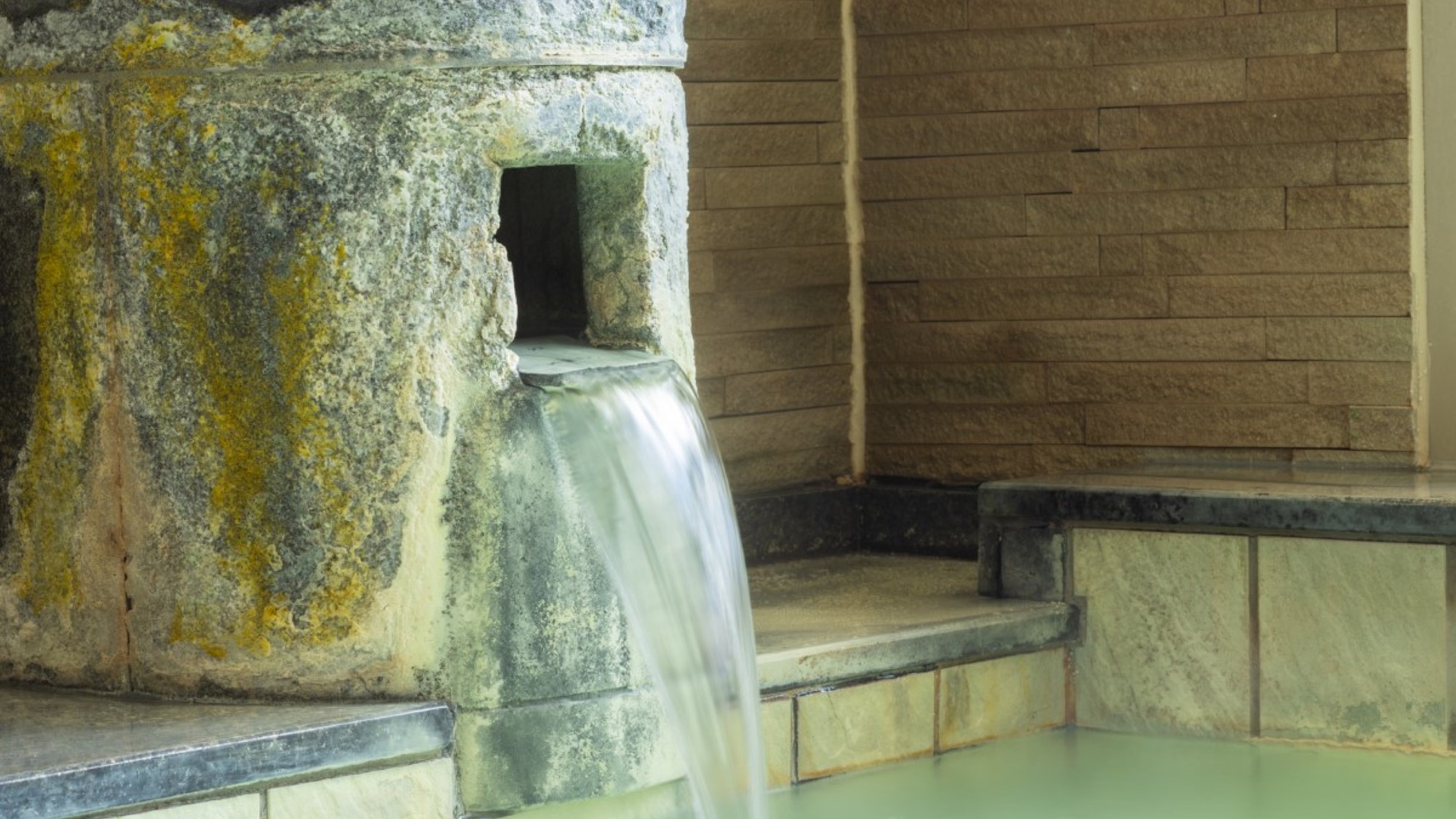 車で１分、姉妹館「ホテルグリーンパール那須」