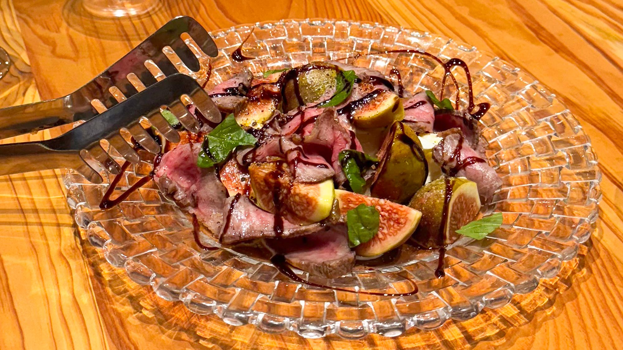 ・【夕食一例】シェフ出張料理／「AJIKURA」大皿料理　※画像はイメージです