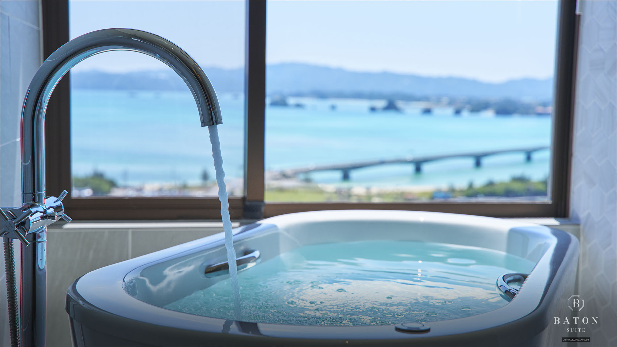 プレミアオーシャンスイート・プレミアオーシャンコーナースイート（浴室）