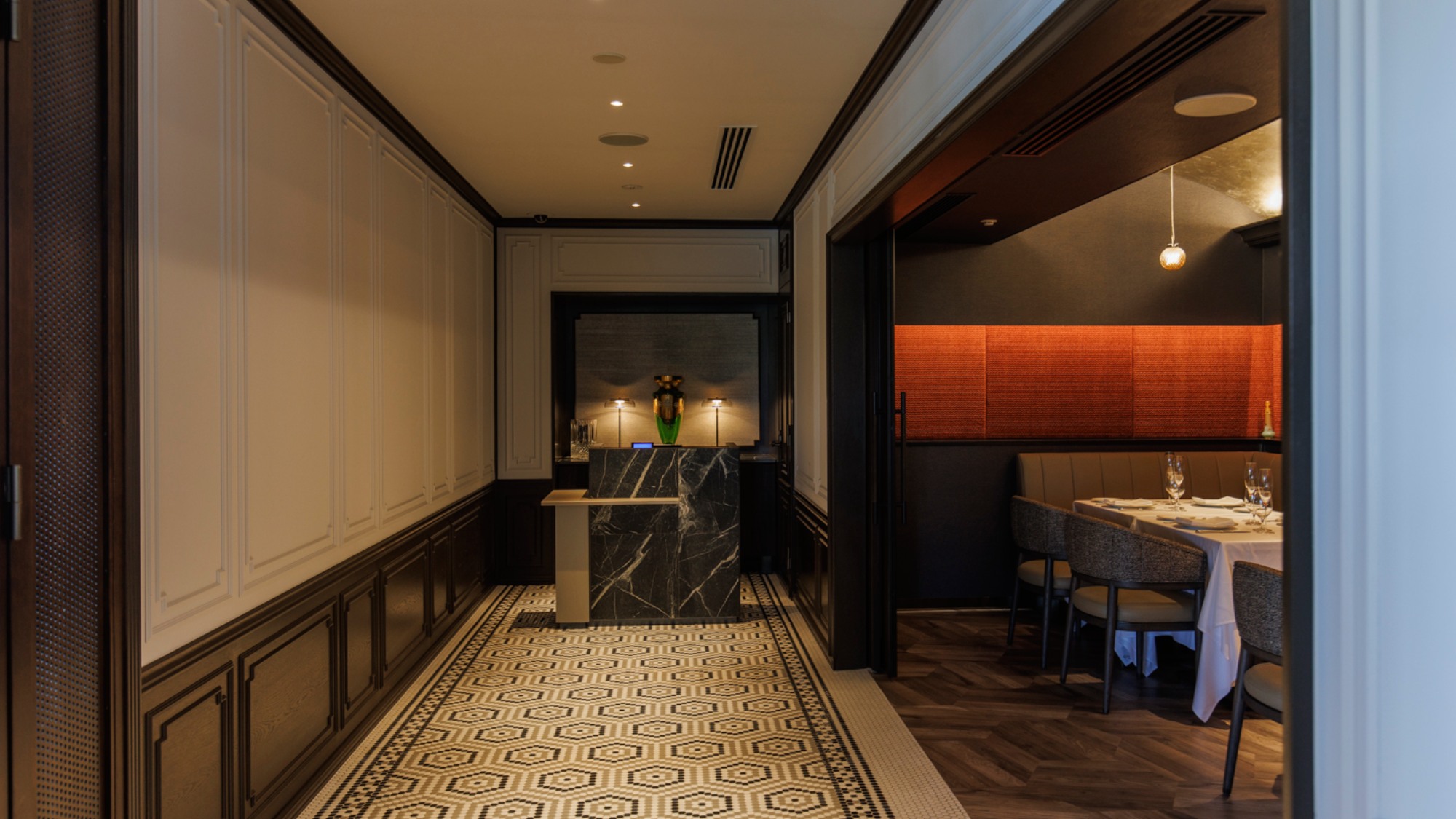 Restaurant ALAC｜「最高の料理を最高のサービスで」