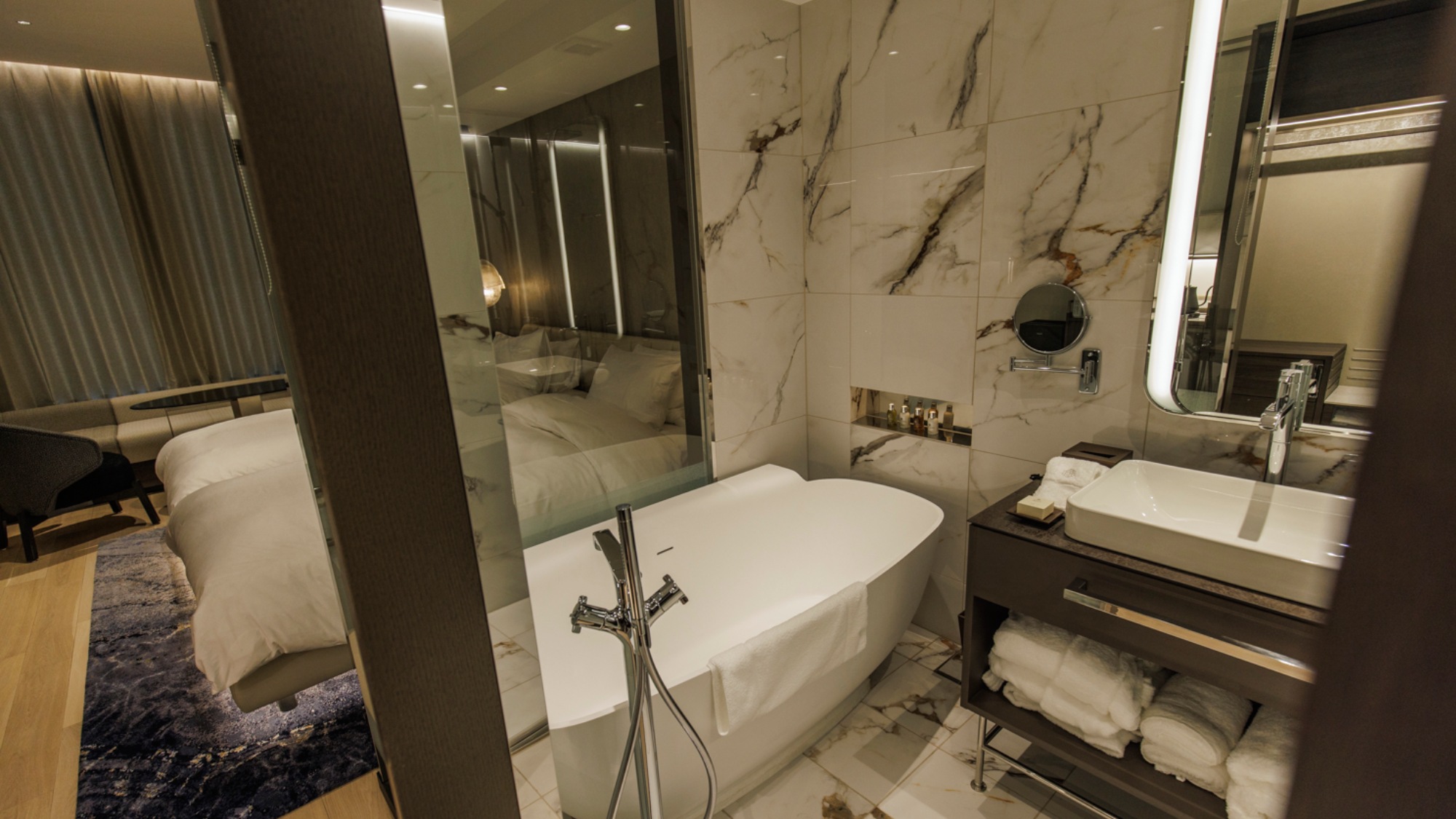 Double Room/Twin Room｜バスルーム